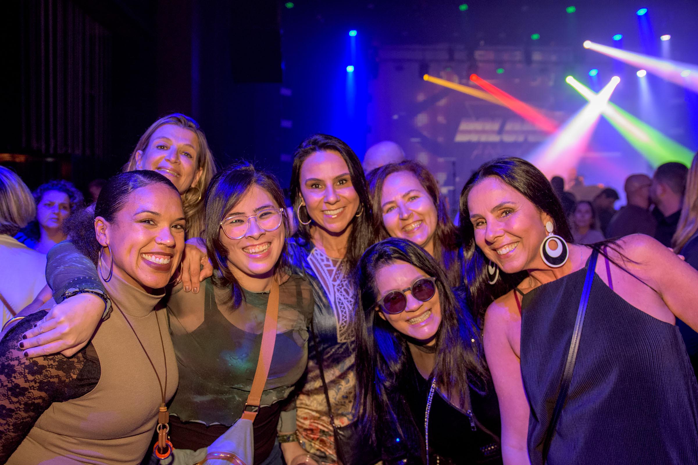 BalonÃª *A Festa VERY 80s and 90s! 23/08/2024