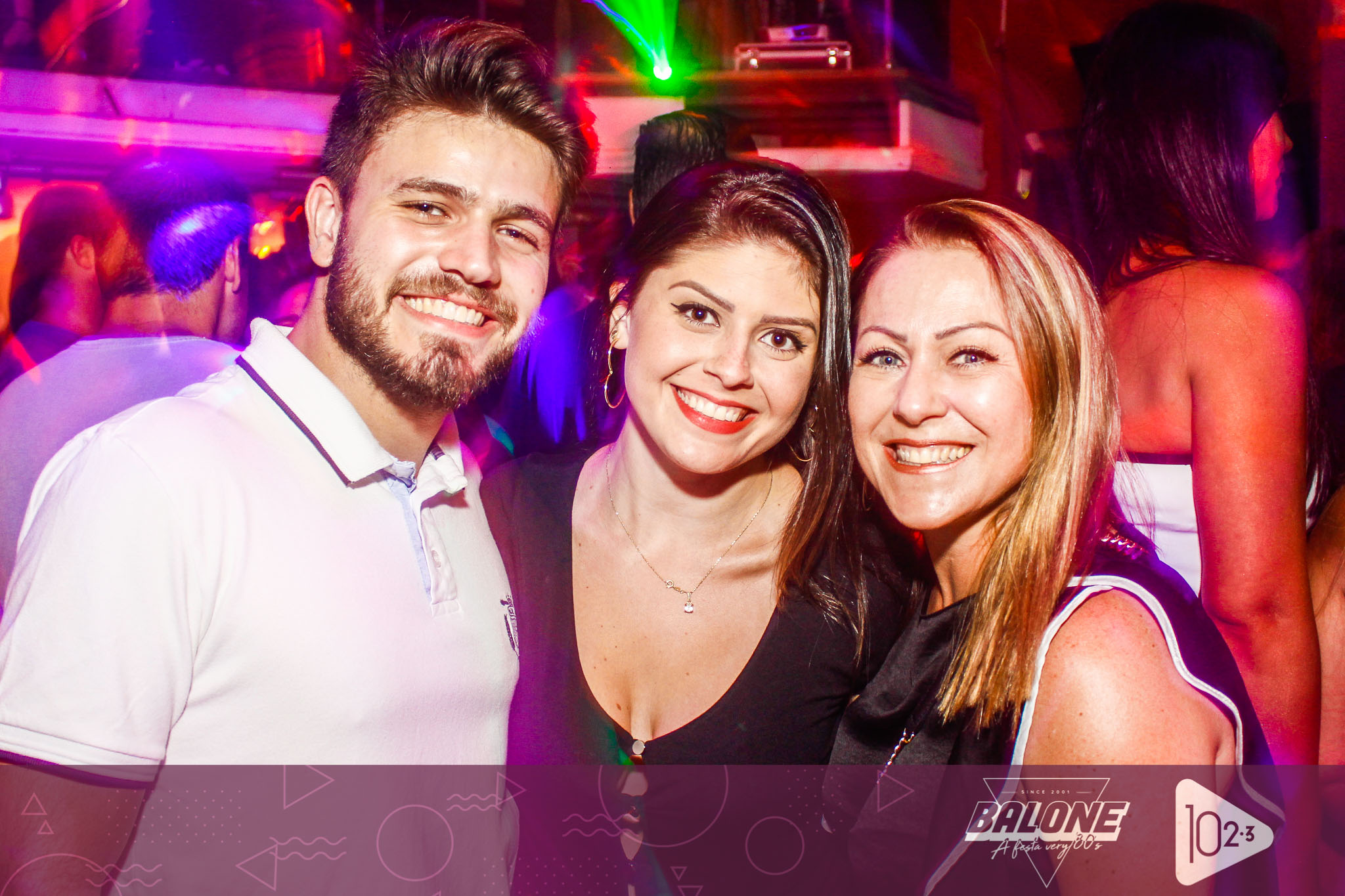 Janeiro ja com a ediÃ§Ã£o bronzeada da Festa VERY80s!