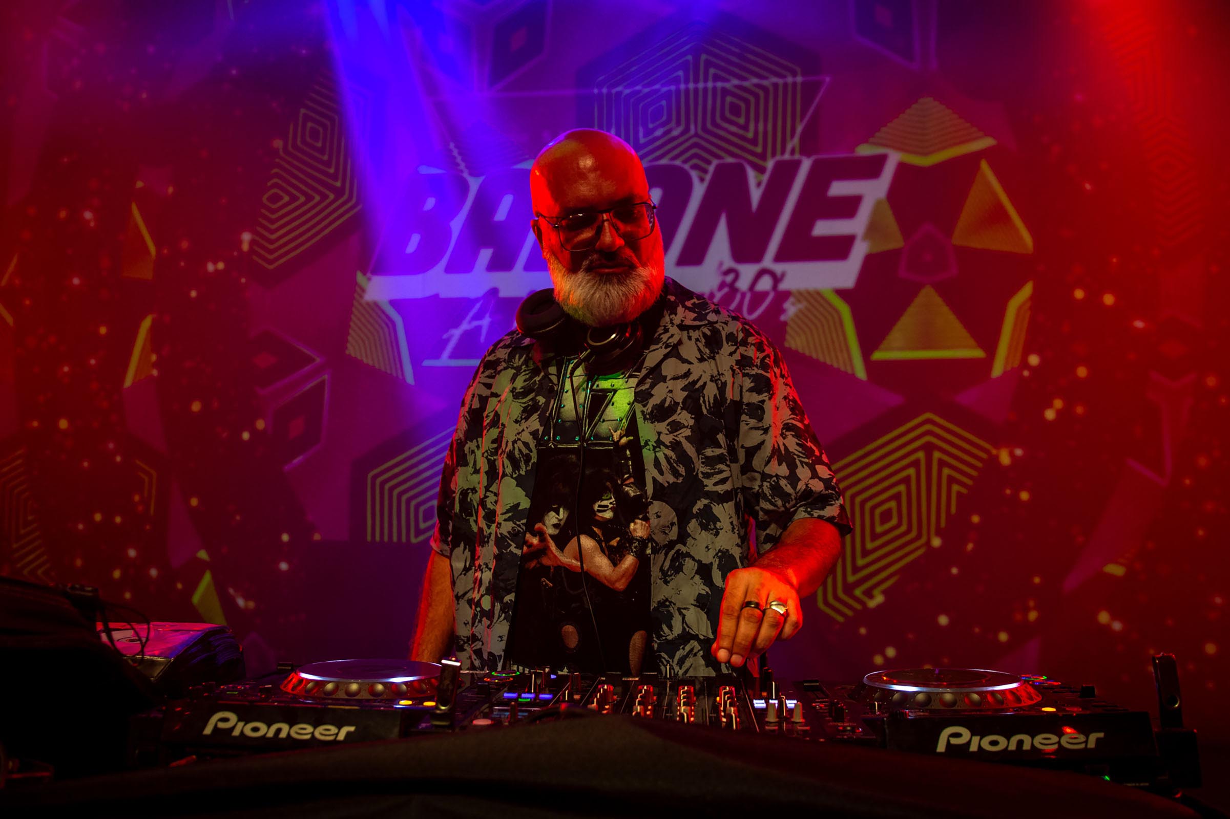 BalonÃª *A Festa VERY 80s and 90s! 23/08/2024