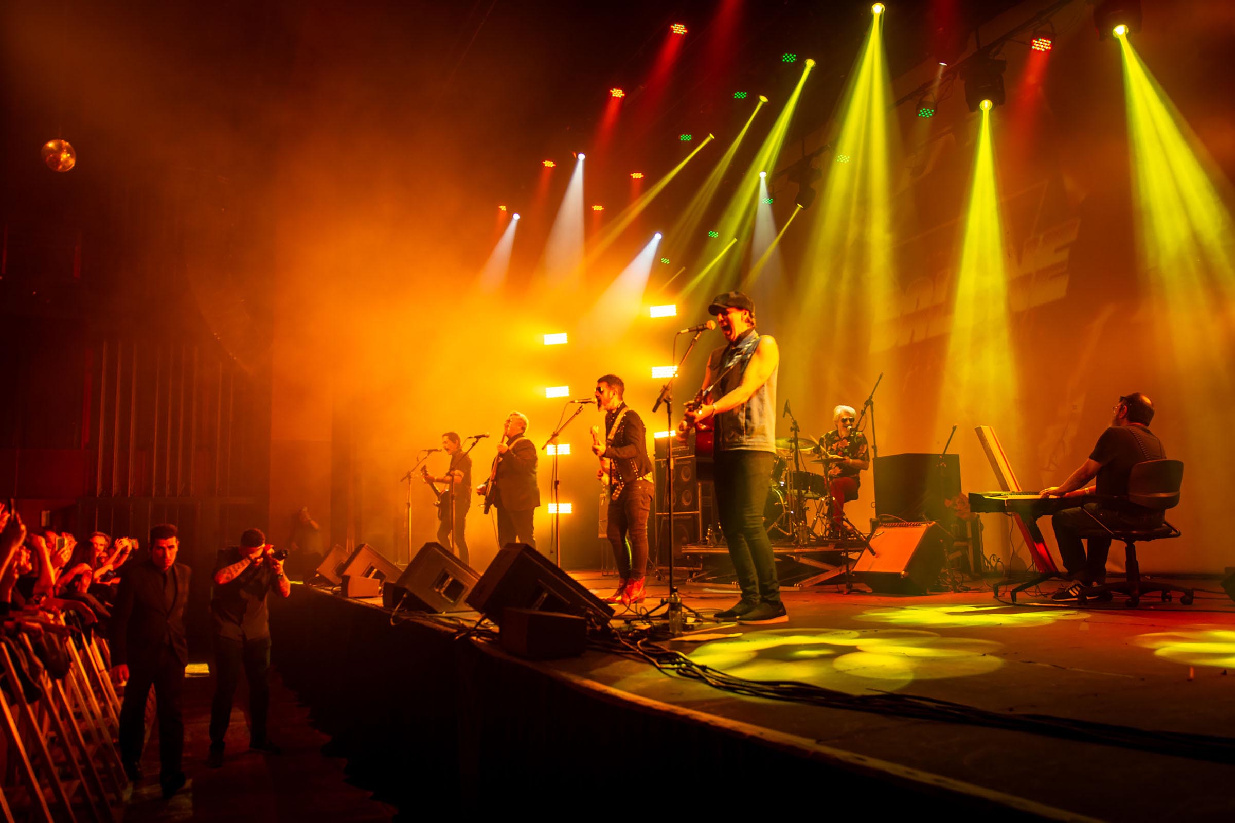 BalonÃª *A Festa VERY 80s and 90s! 23/08/2024