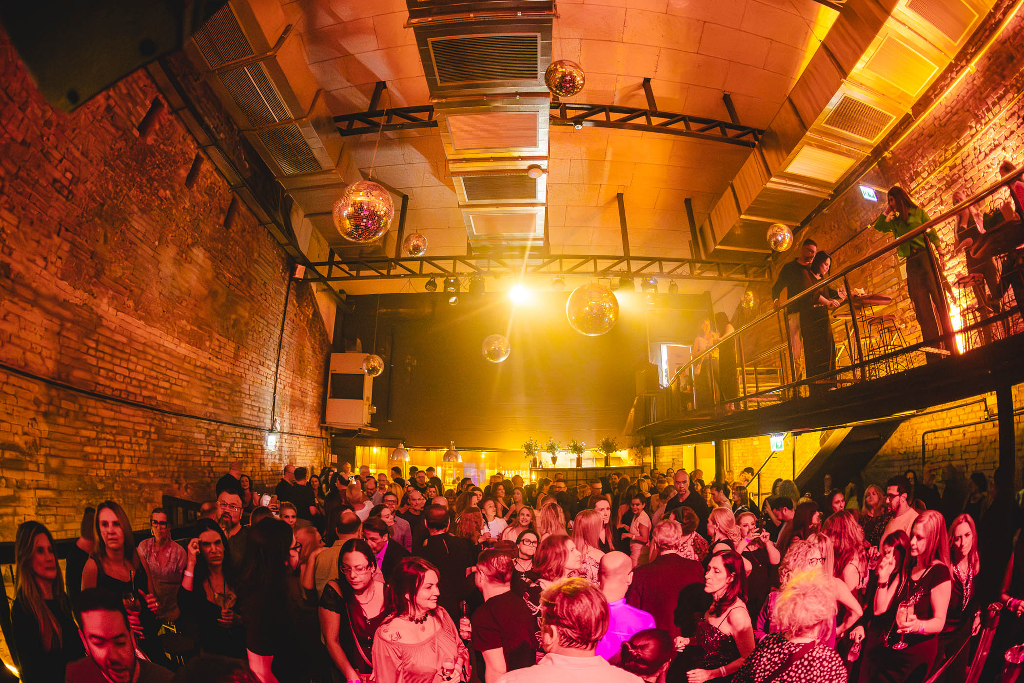 Festa anos 80 e 90 - Balonê *A Festa VERY 80s!