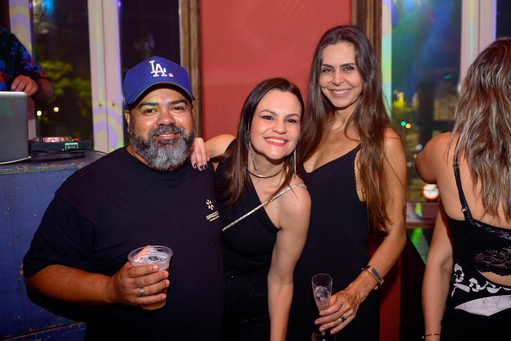 Balonê * A Festa VERY 80s! Festa Anos 80 e 90 06/12/2025