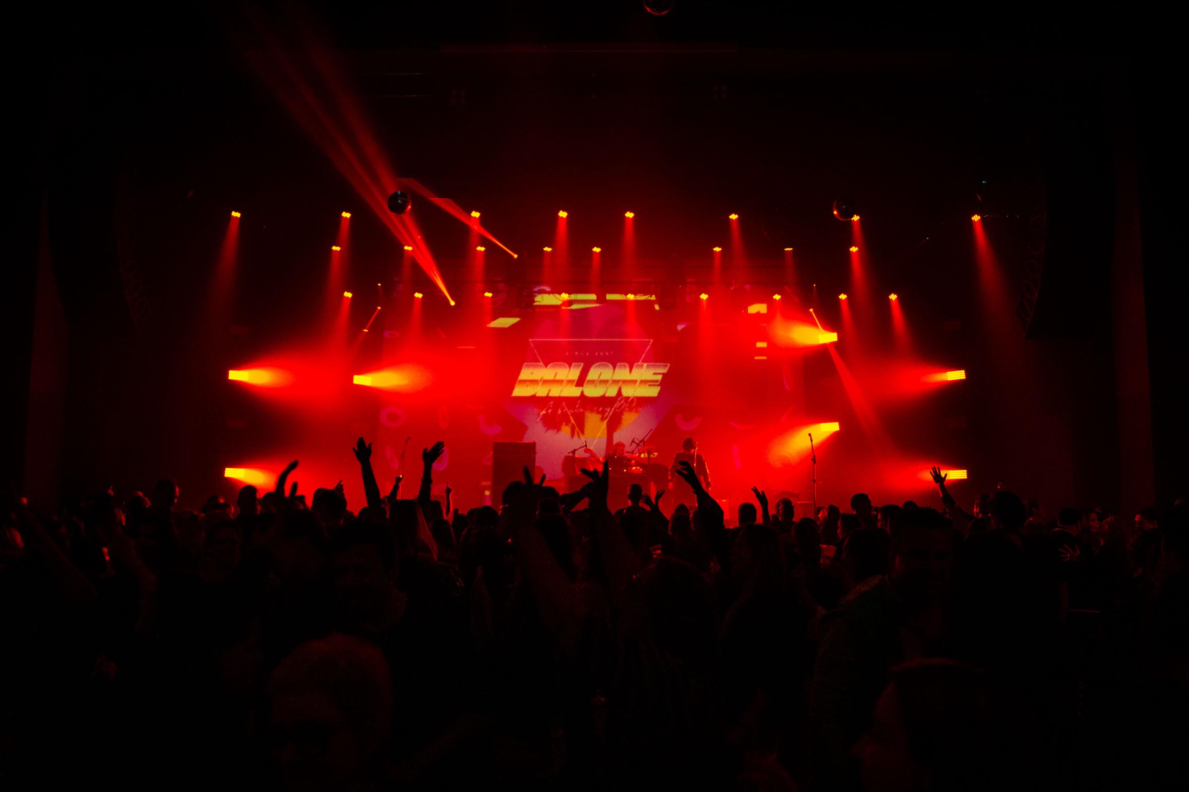 BalonÃª *A Festa VERY 80s and 90s! 23/08/2024