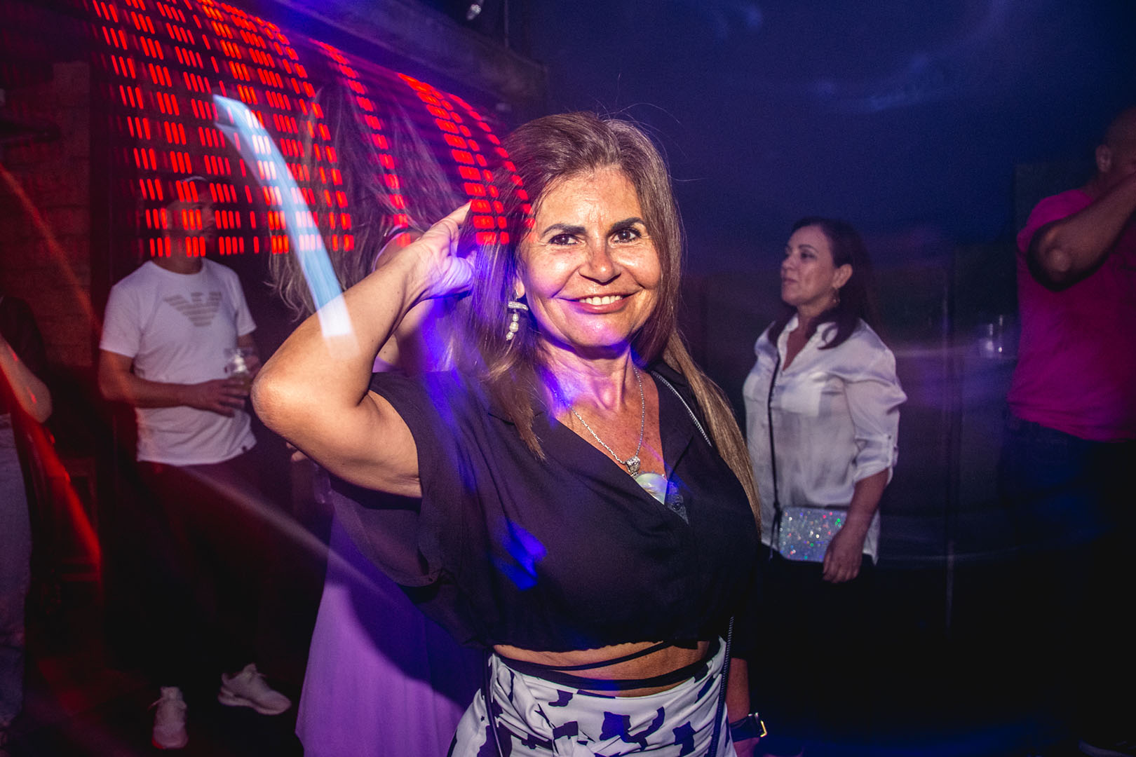 I Wanna Dance With Somebody
