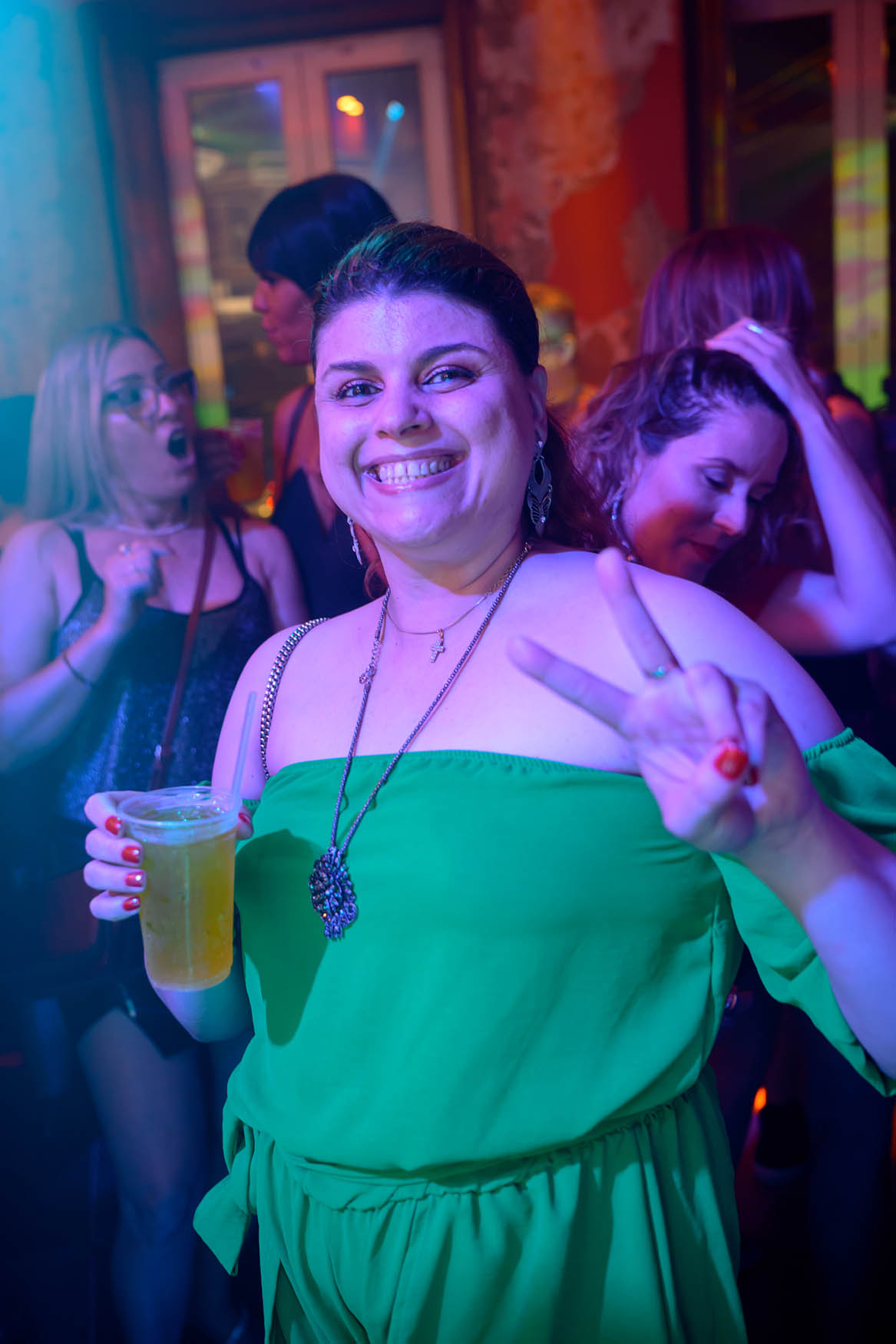 Balonê * A Festa VERY 80s! Festa Anos 80 e 90 06/12/2025