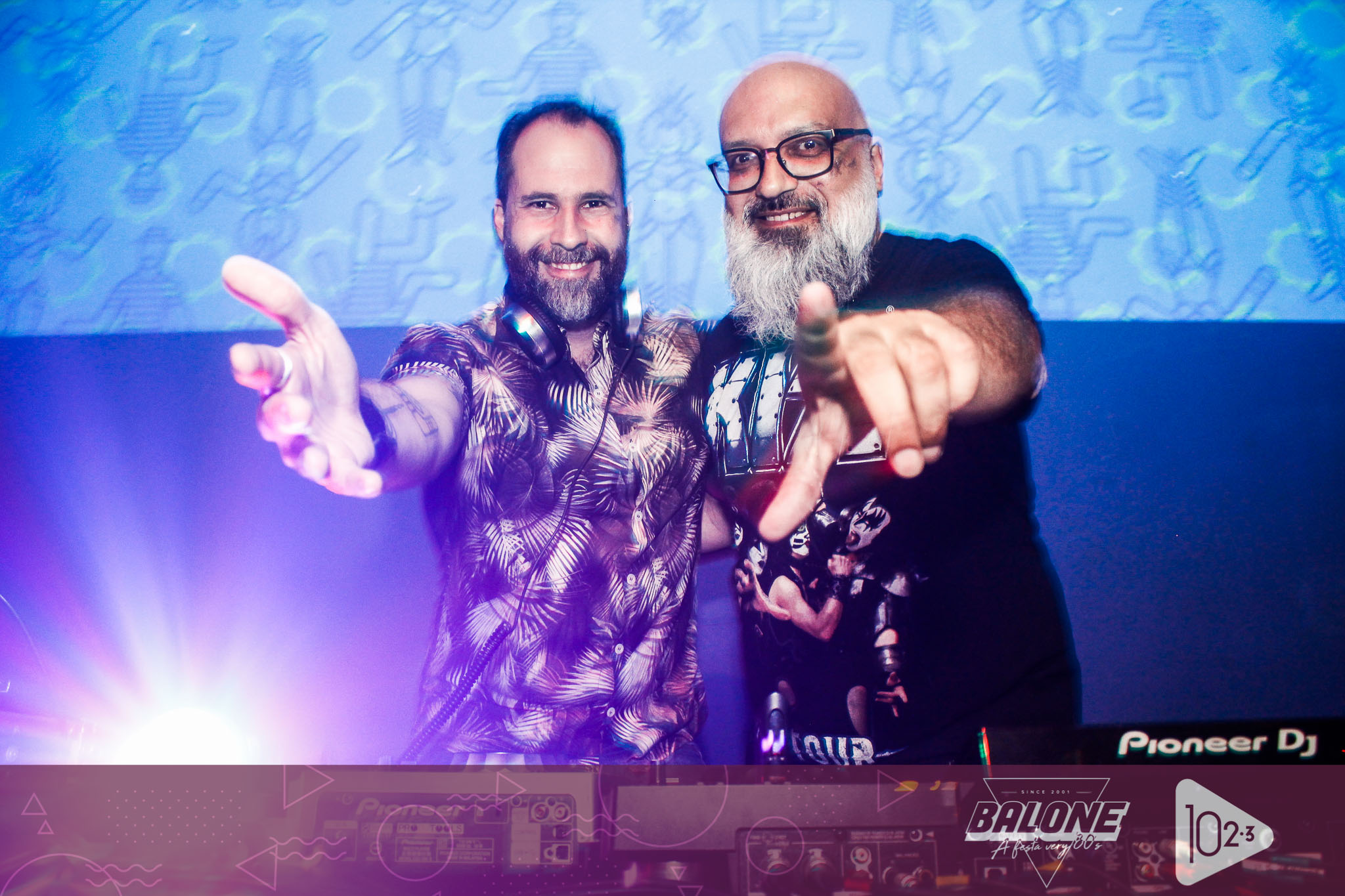 Explode coraÃ§Ã£o na maior felicidade Ã© lindo ver o enterro dos ossos da Festa 