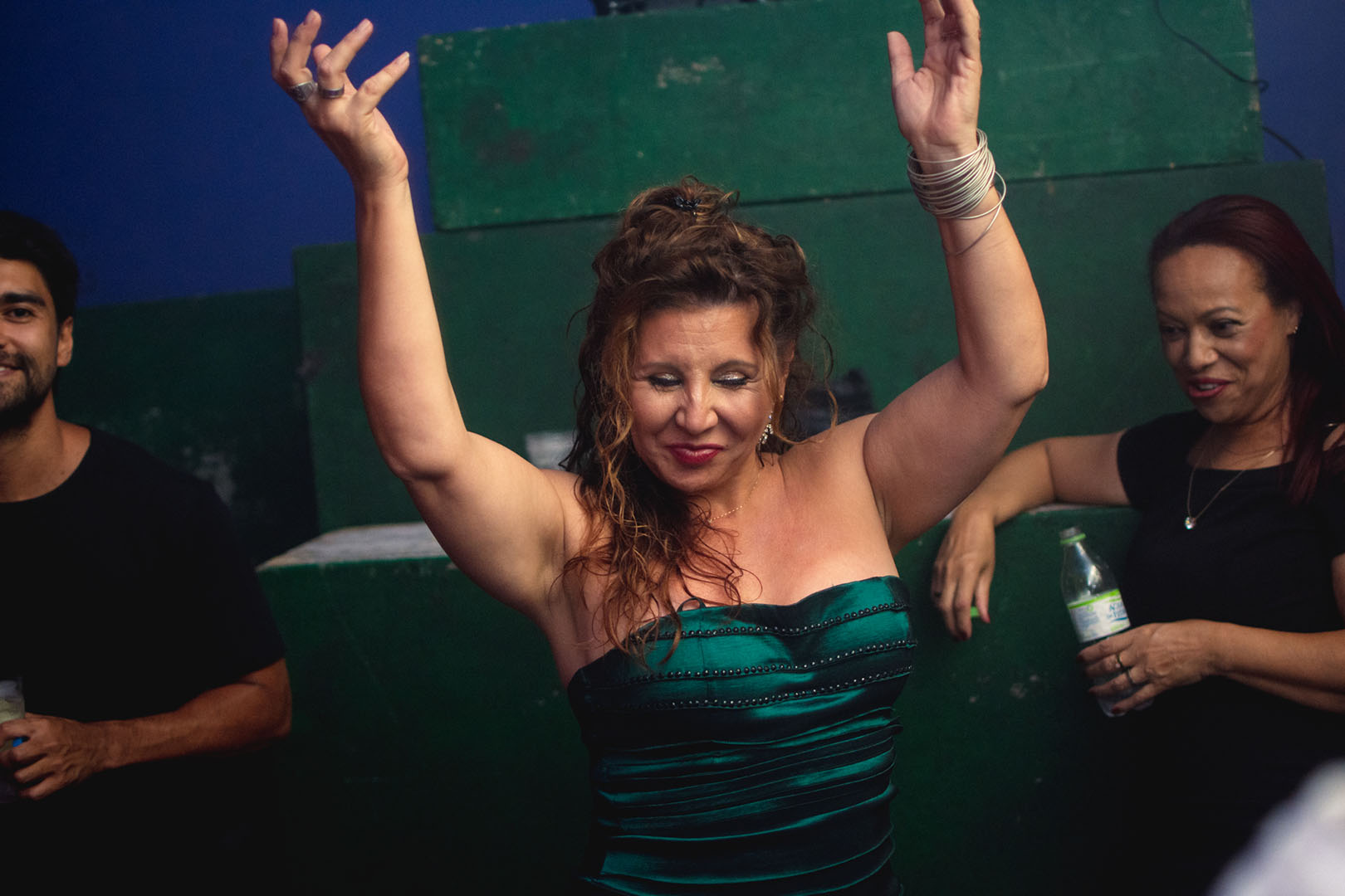 I Wanna Dance With Somebody