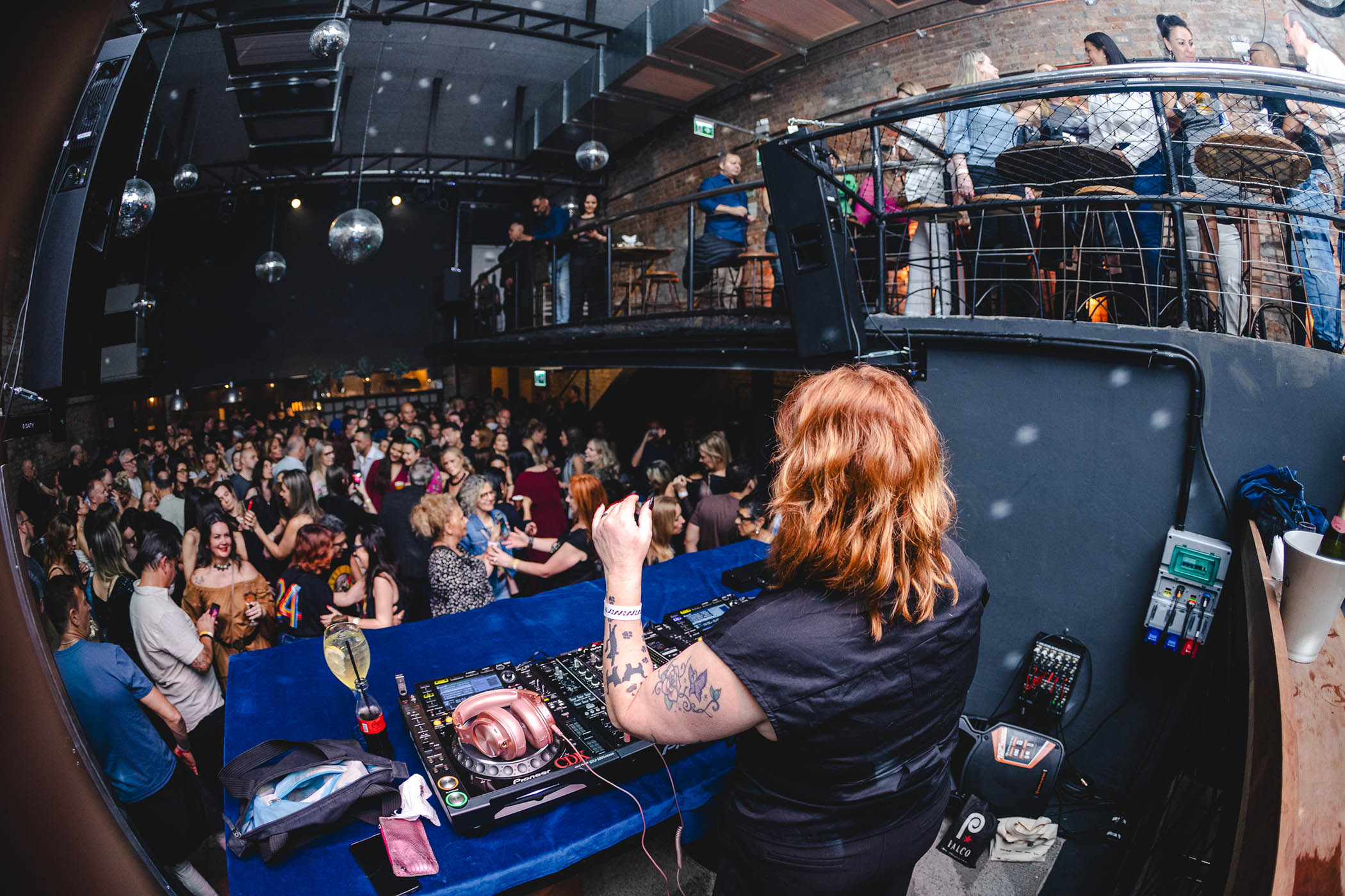 Festa anos 80 e 90 - Balonê *A Festa VERY 80s!