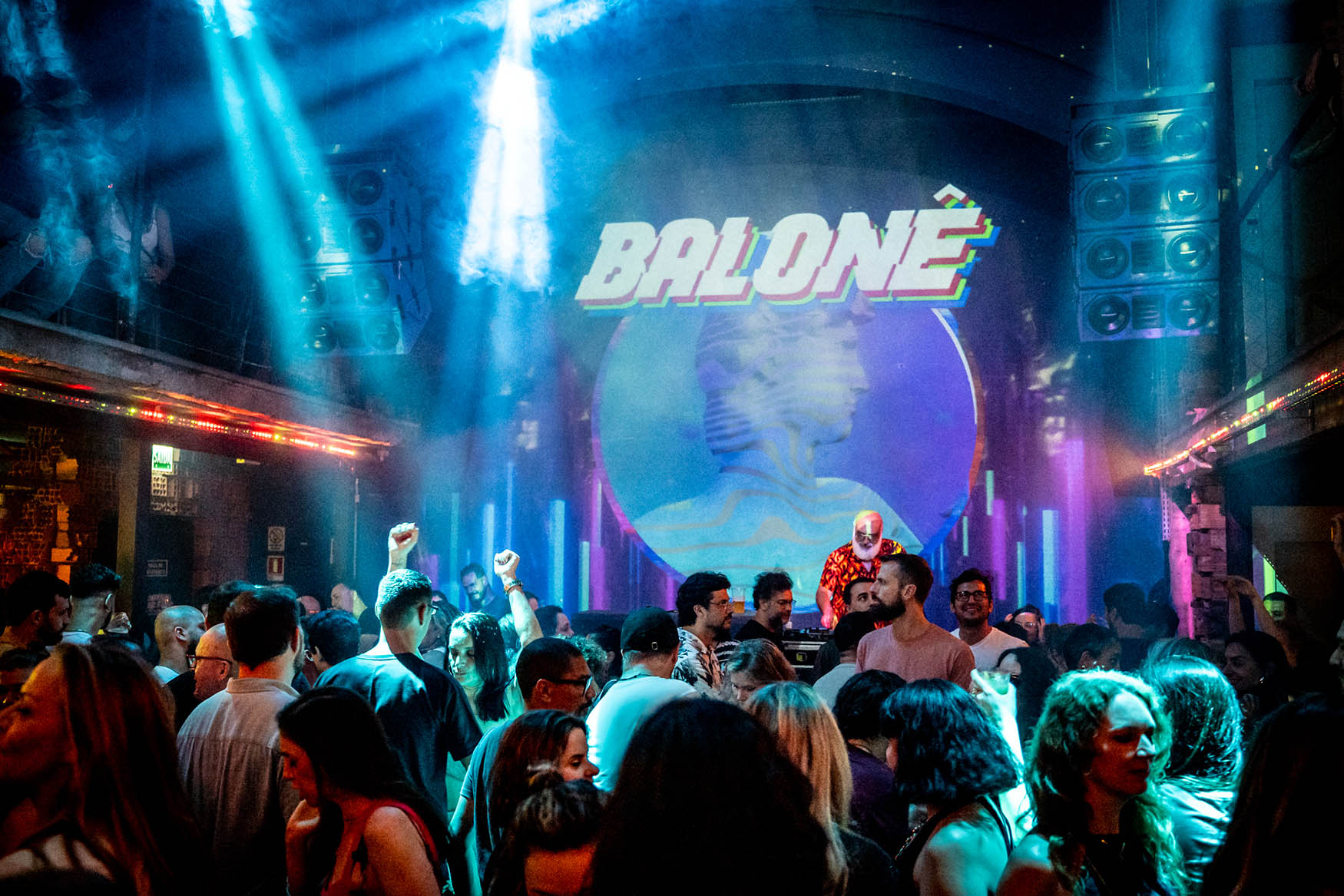 Balonê * A Festa VERY 80s! Festa Anos 80 e 90 06/12/2025