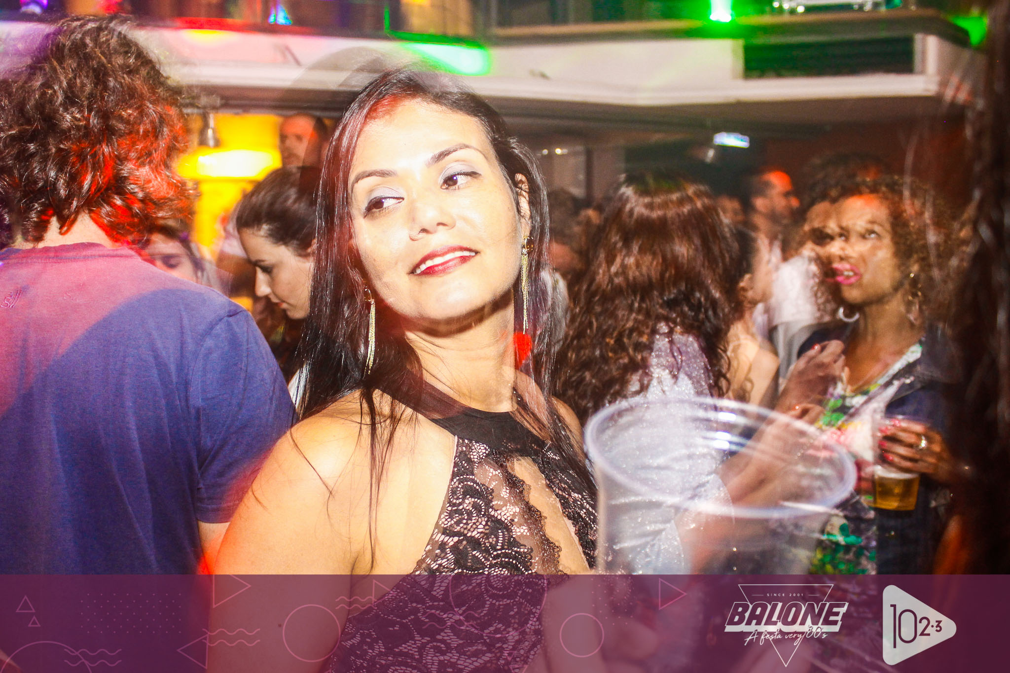 Janeiro ja com a ediÃ§Ã£o bronzeada da Festa VERY80s!
