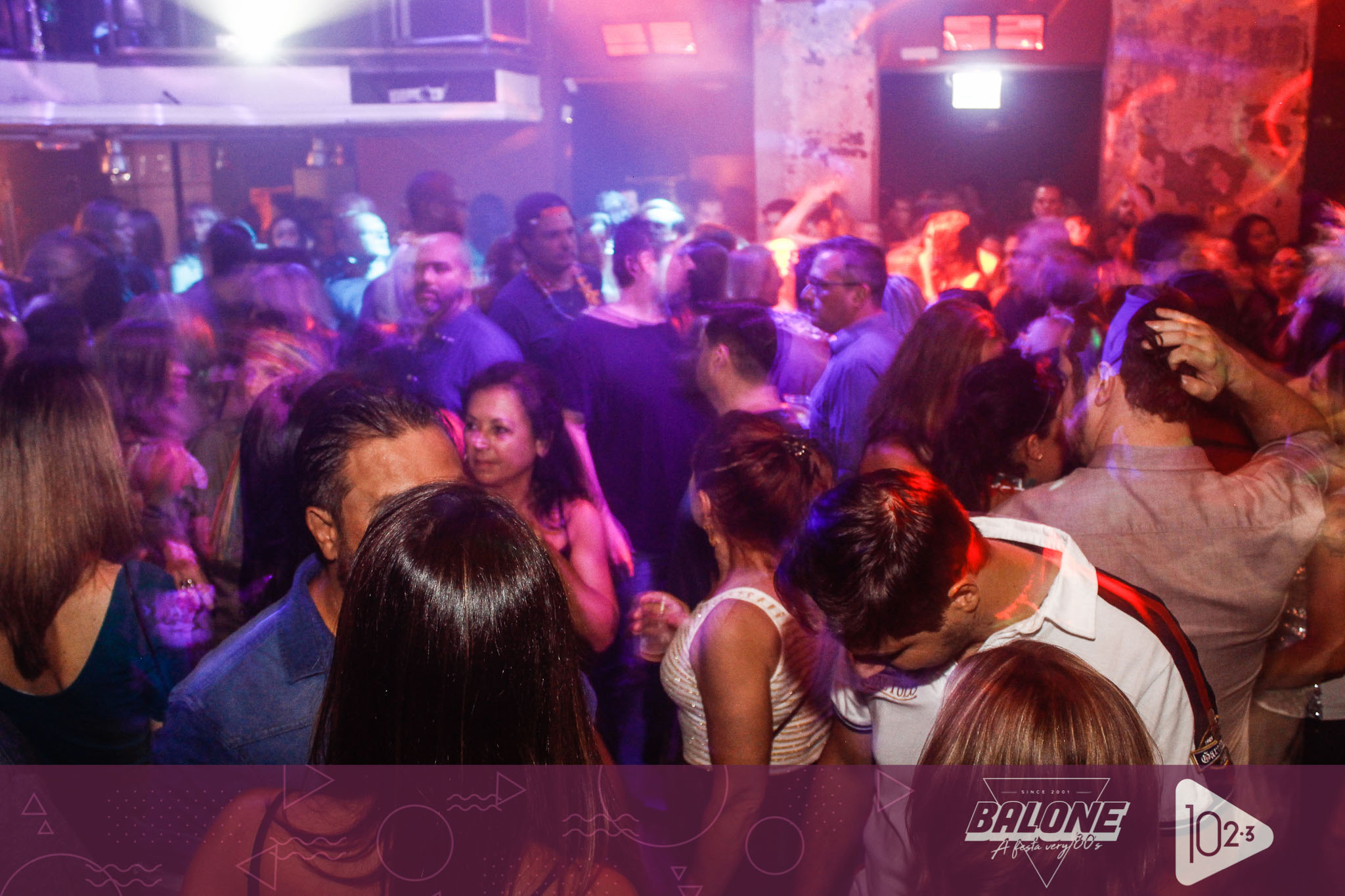 Explode coraÃ§Ã£o na maior felicidade Ã© lindo ver o enterro dos ossos da Festa 