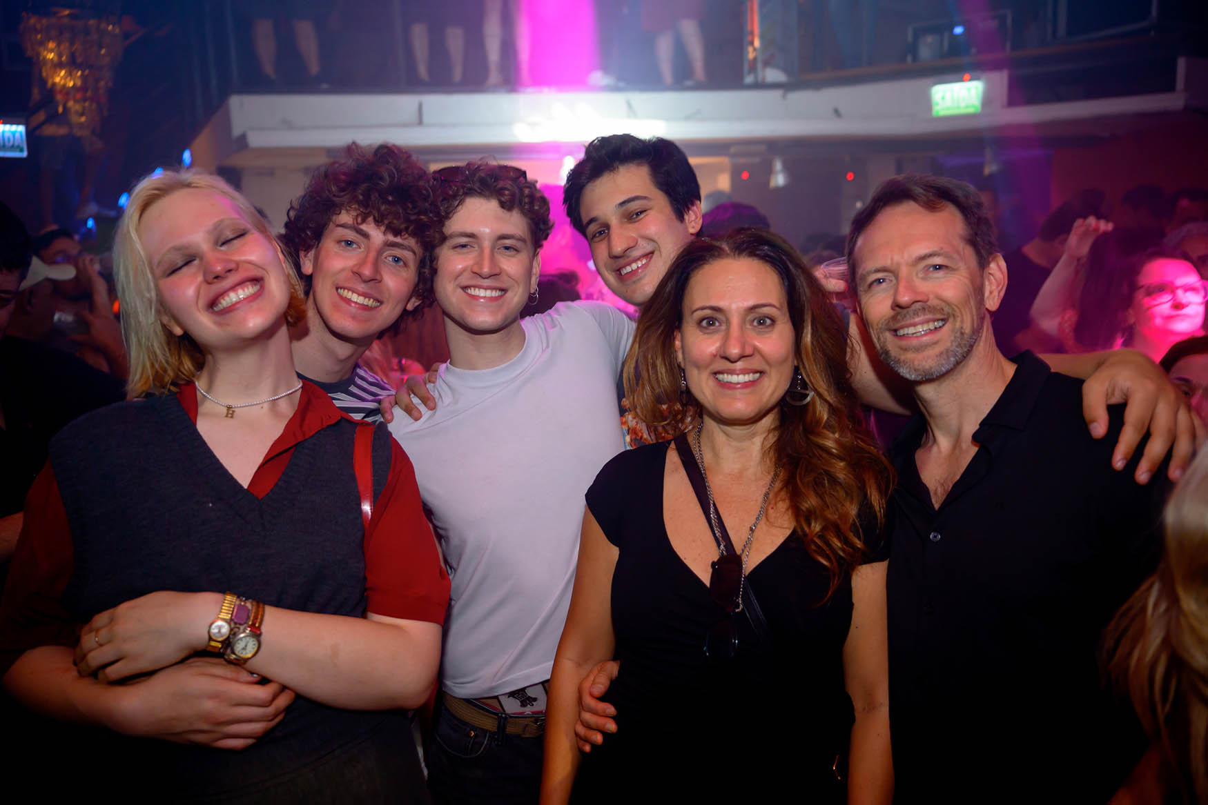 Balon� * A Festa VERY 80s! Festa Anos 80 e 90 06/12/2025