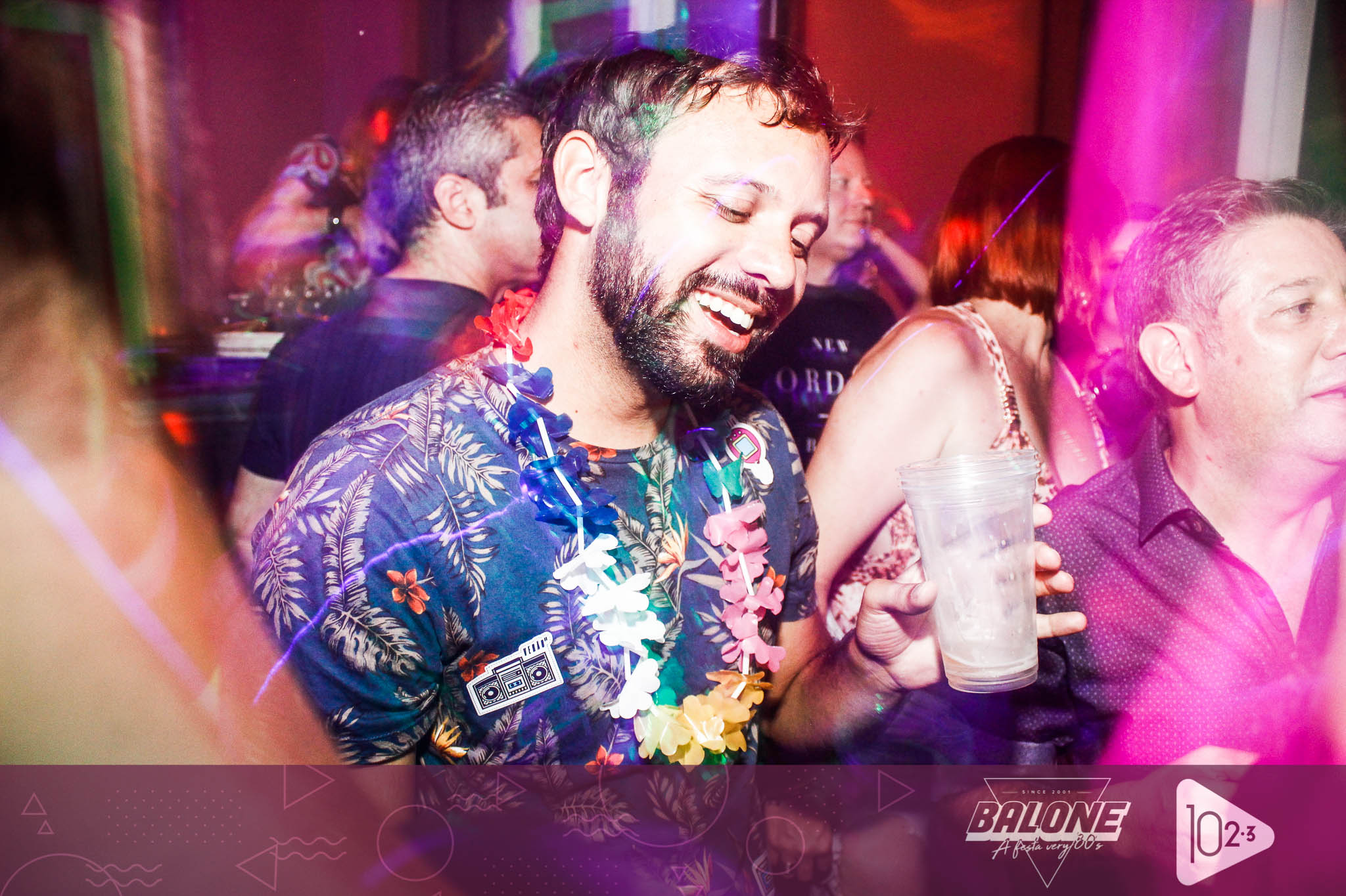 Explode coraÃ§Ã£o na maior felicidade Ã© lindo ver o enterro dos ossos da Festa 