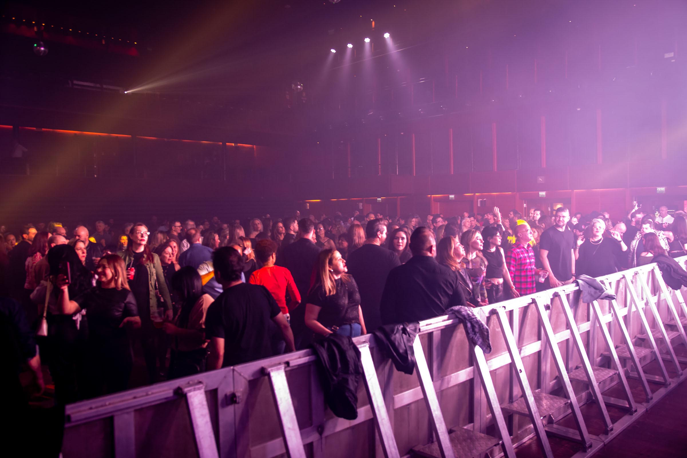 BalonÃª *A Festa VERY 80s and 90s! 23/08/2024