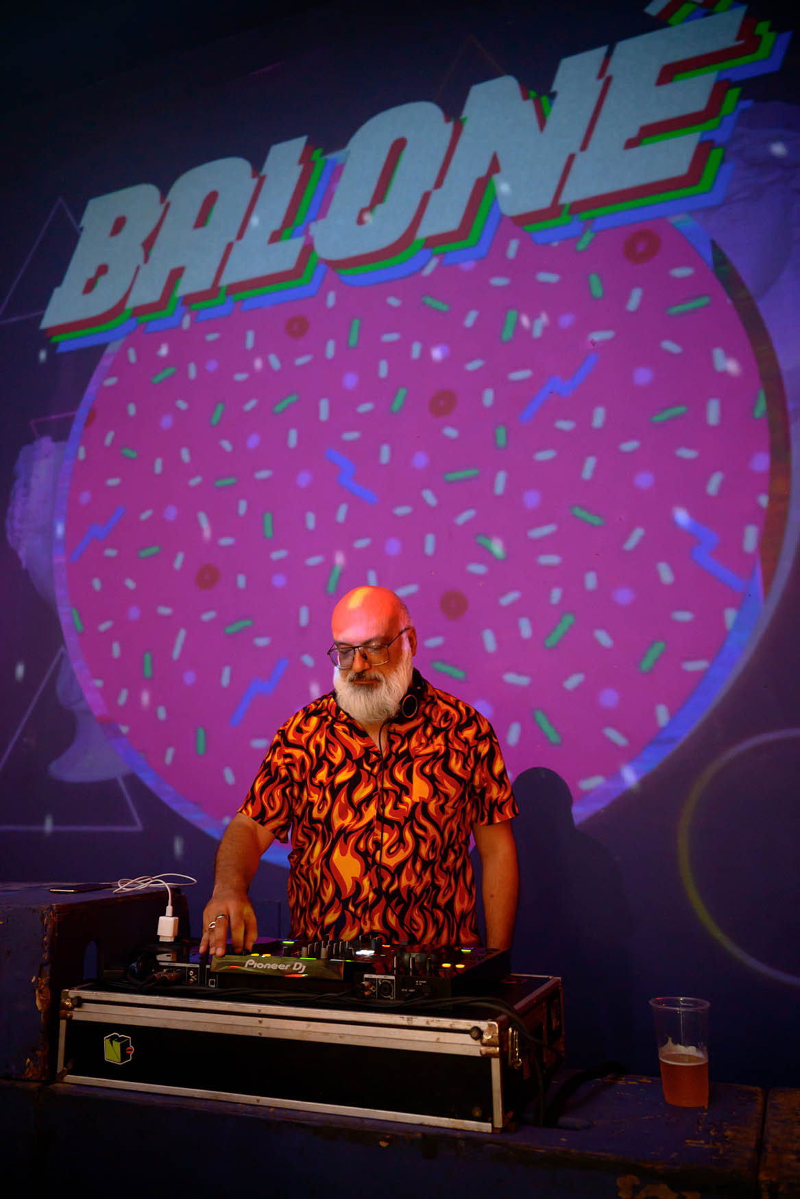 Balonê * A Festa VERY 80s! Festa Anos 80 e 90 06/12/2025