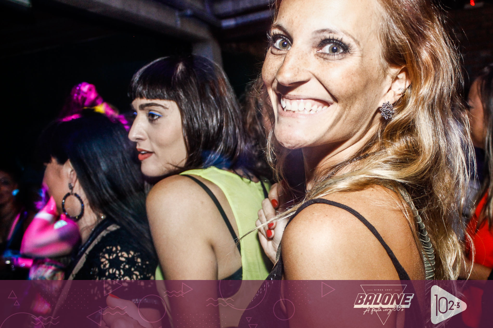 Explode coraÃ§Ã£o na maior felicidade Ã© lindo ver o enterro dos ossos da Festa 