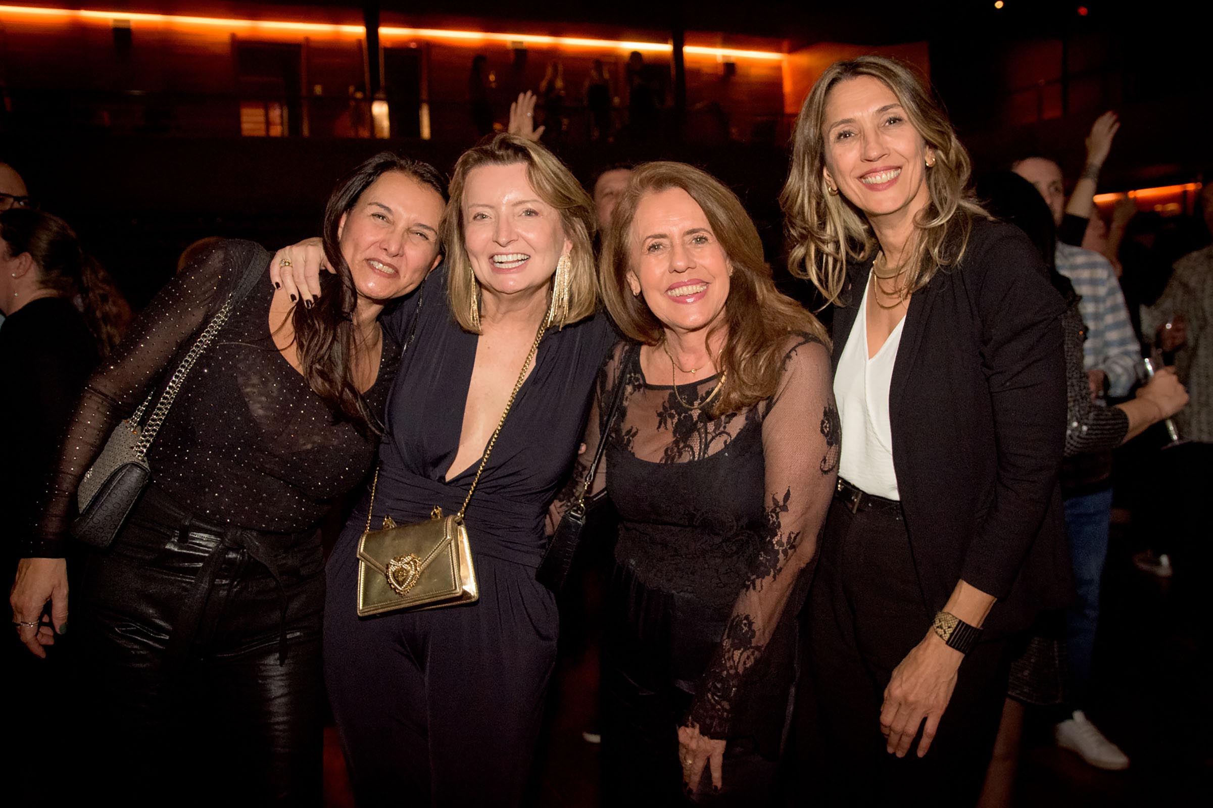 BalonÃª *A Festa VERY 80s and 90s! 23/08/2024