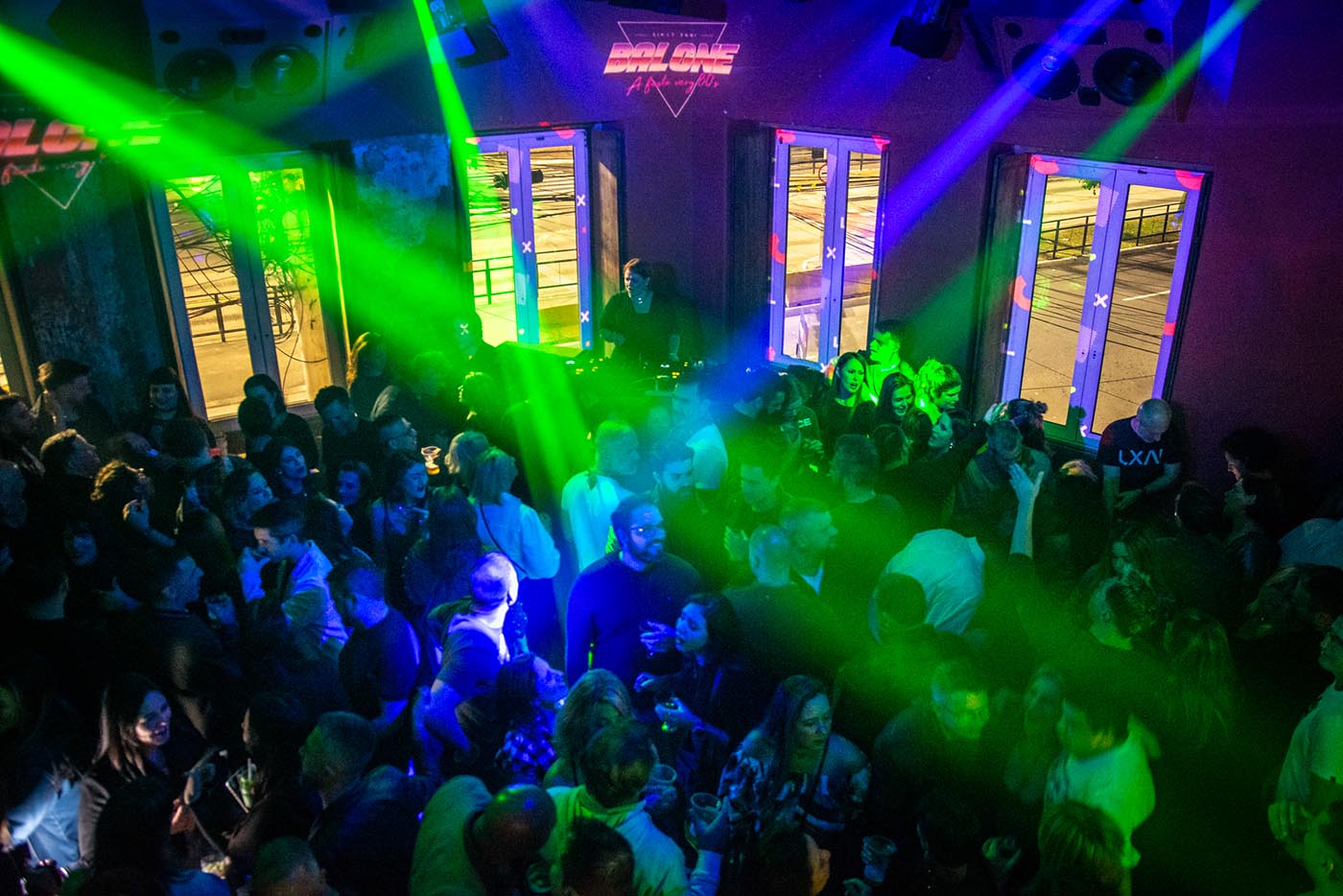 Festa anos 80 e 90 - Balonê *A Festa VERY 80s!