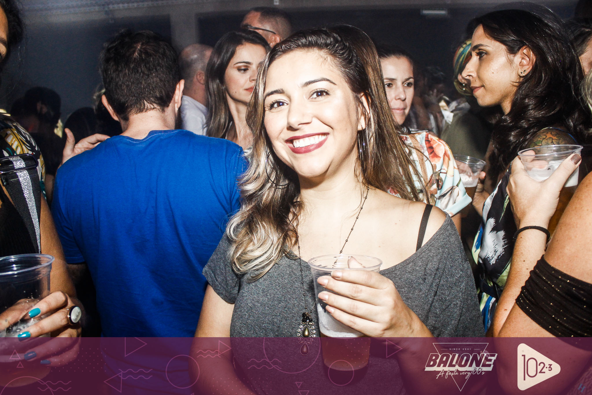 Explode coraÃ§Ã£o na maior felicidade Ã© lindo ver o enterro dos ossos da Festa 