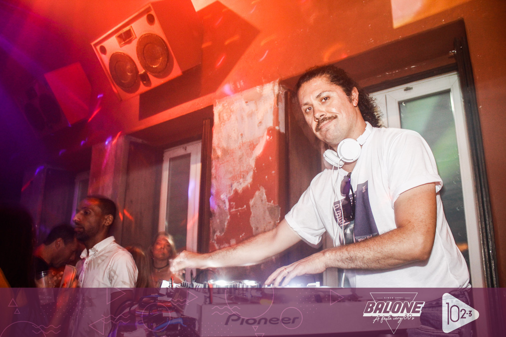 BALONÃŠ * A Festa VERY 80s + 90s!