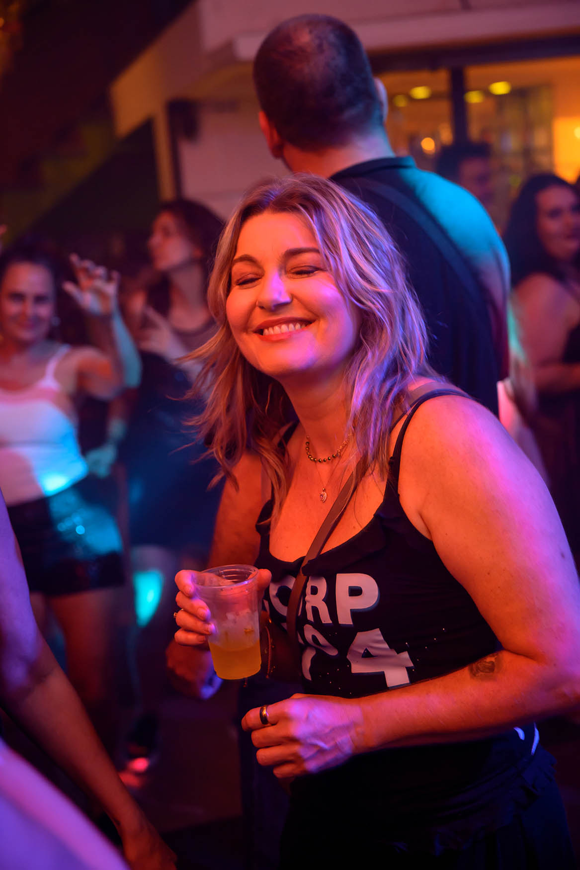 Balonê * A Festa VERY 80s! Festa Anos 80 e 90 06/12/2025