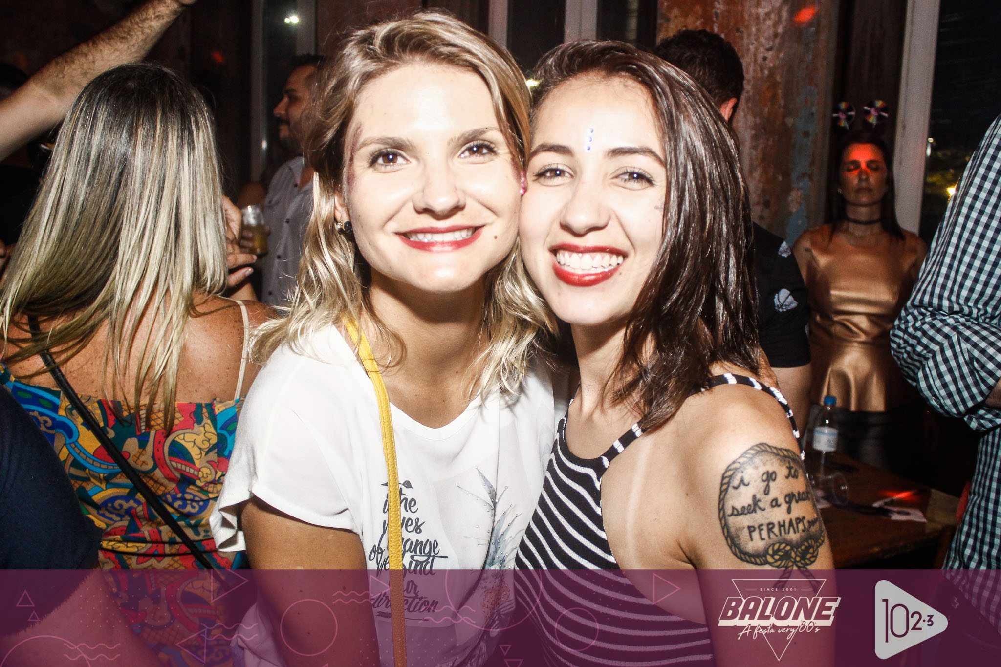 Explode coraÃ§Ã£o na maior felicidade Ã© lindo ver o enterro dos ossos da Festa 