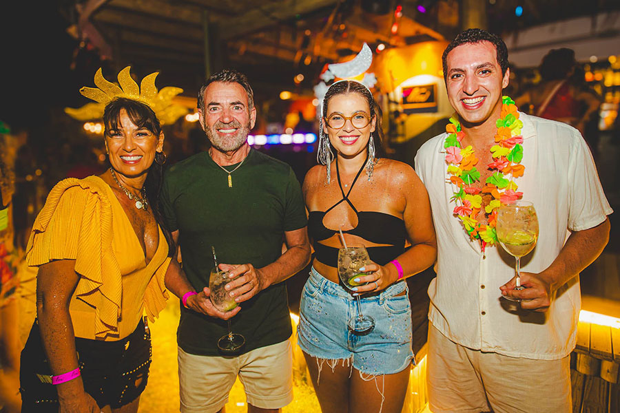 BalonÃª de carnaval em GAROPABA! 01/03/2025