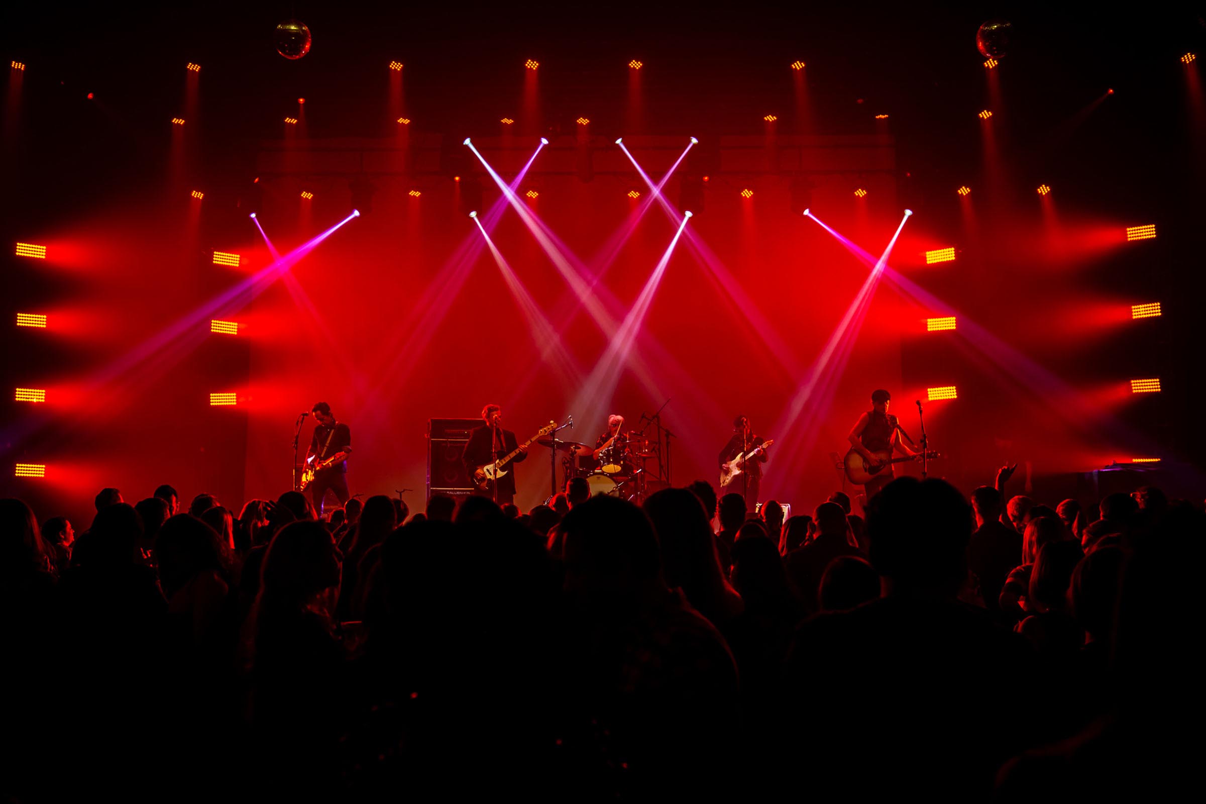 BalonÃª *A Festa VERY 80s and 90s! 23/08/2024