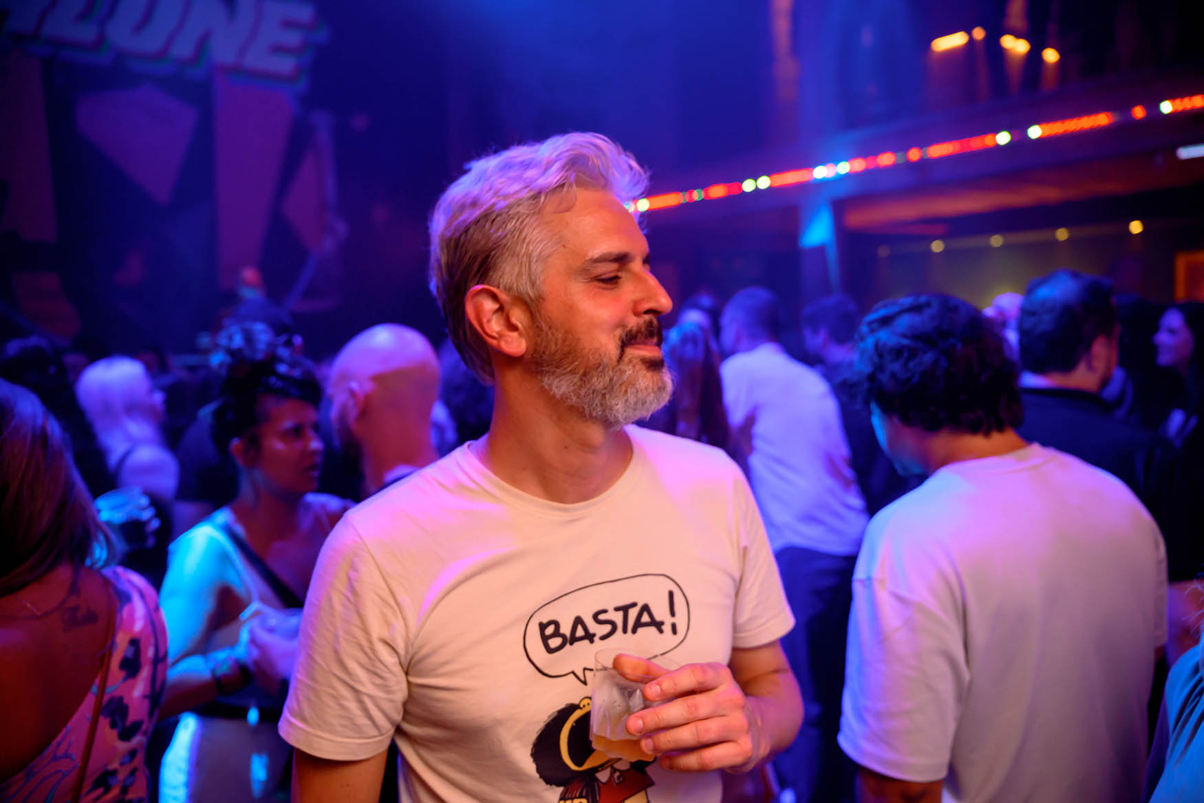 Balonê * A Festa VERY 80s! Festa Anos 80 e 90 06/12/2025