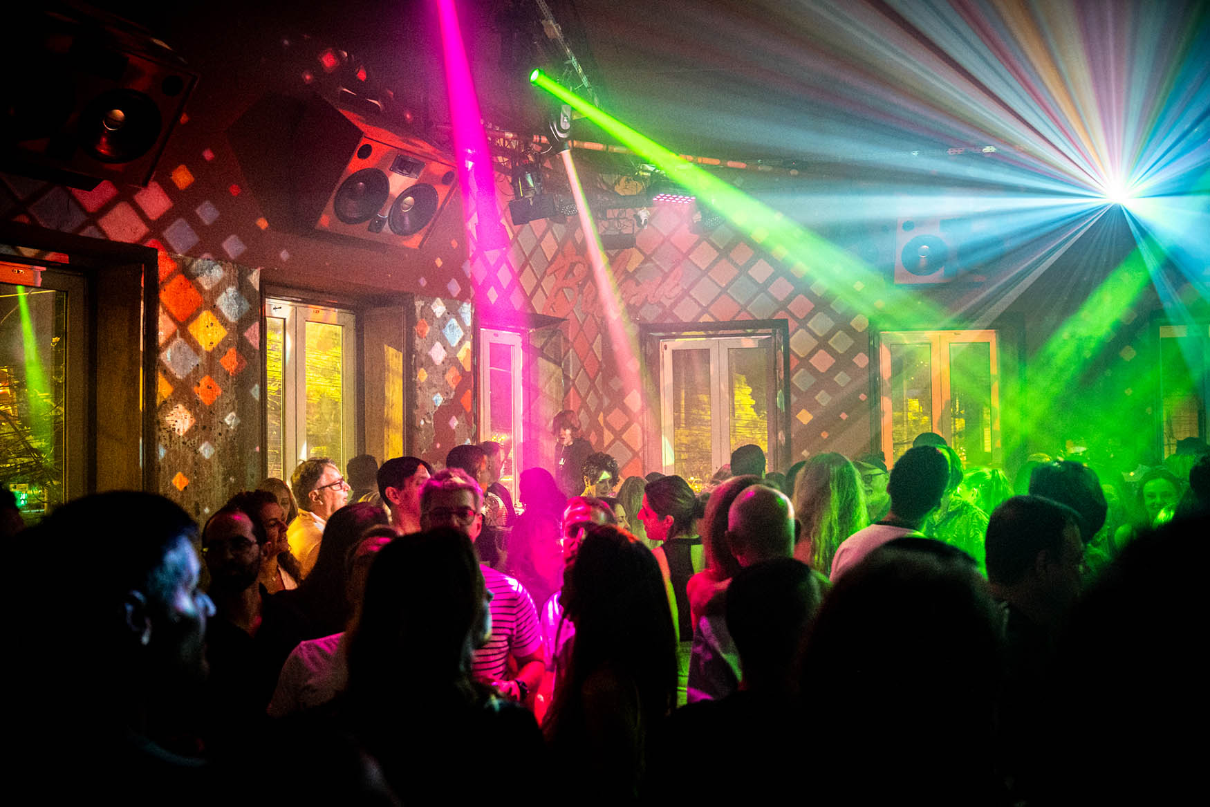 BALONÊ * A FESTA VERY 80S!