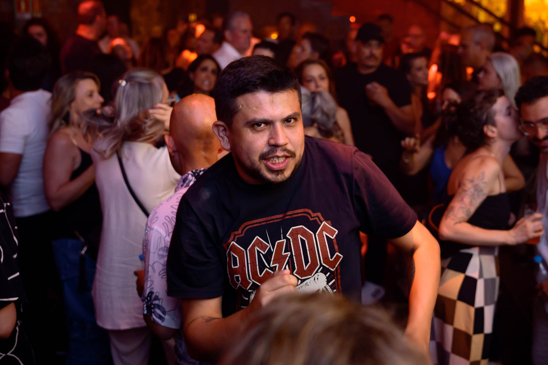 Balonê * A Festa VERY 80s! Festa Anos 80 e 90 06/12/2025