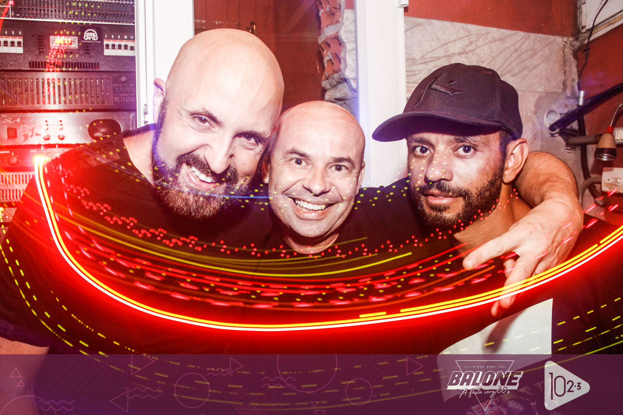 Explode coraÃ§Ã£o na maior felicidade Ã© lindo ver o enterro dos ossos da Festa 