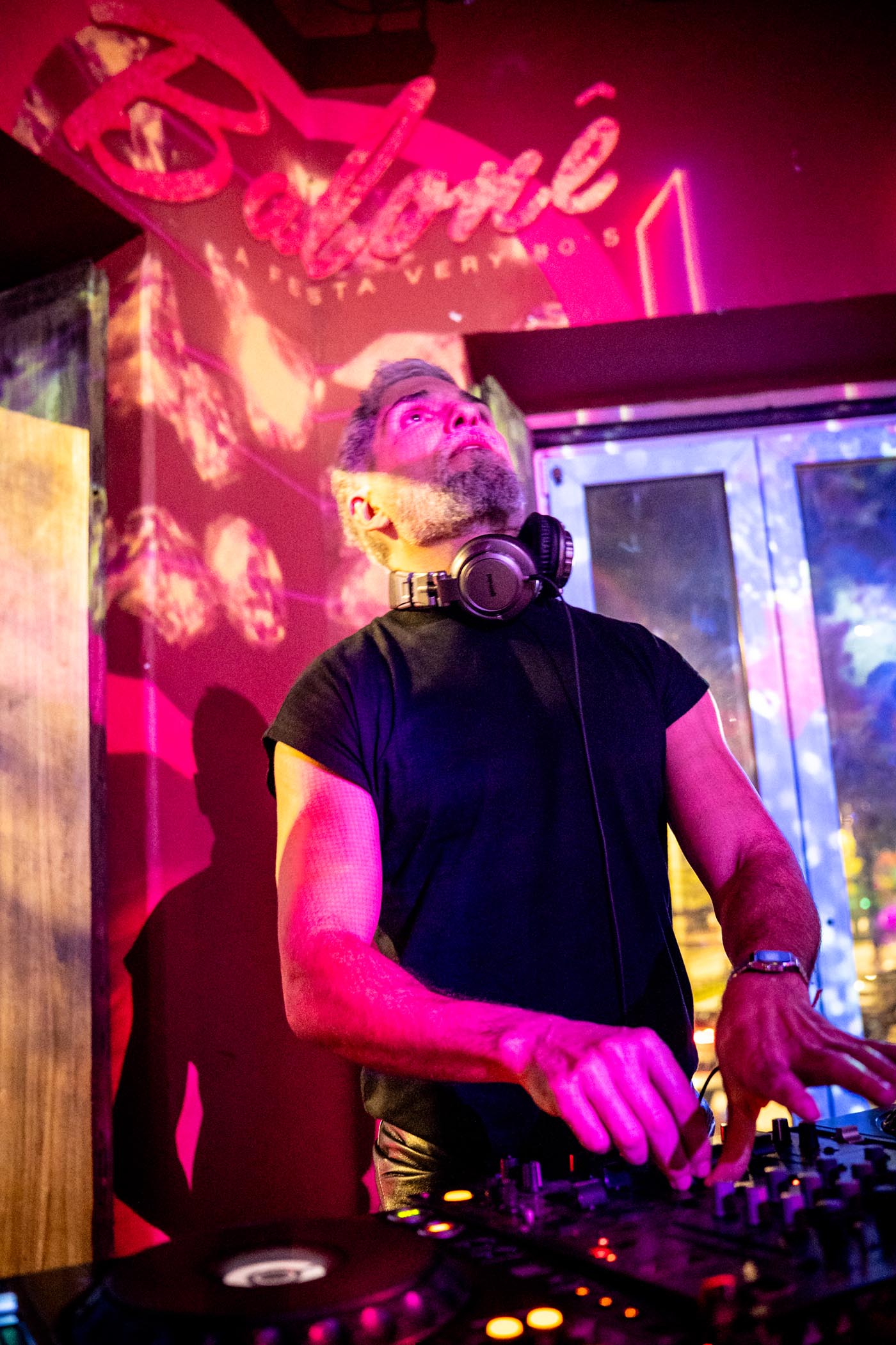 Balonê *A FESTA VERY 80s & 90s! Festa Anos 80 e 90 02/082025