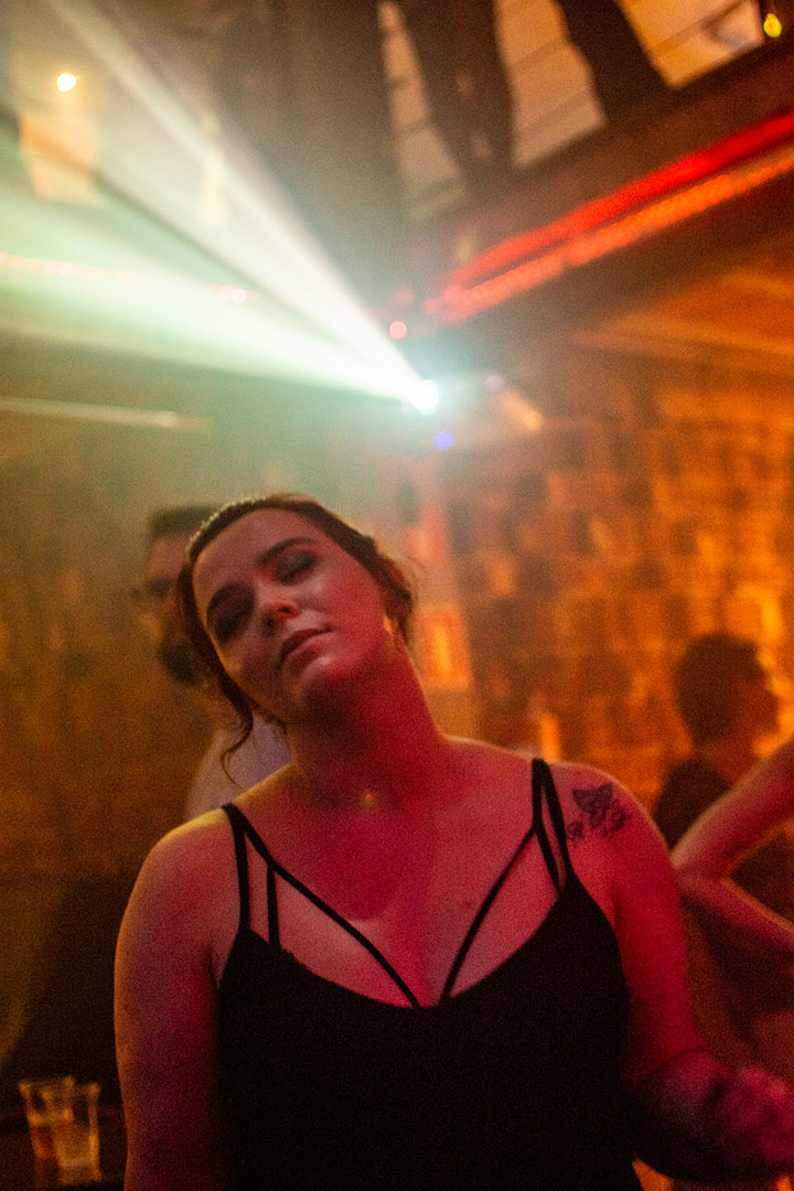 I Wanna Dance With Somebody