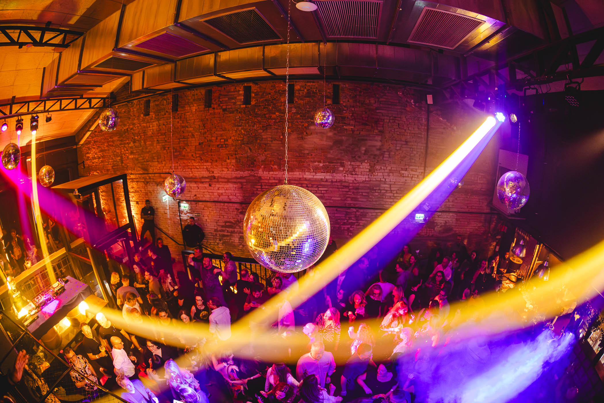 Festa anos 80 e 90 - Balonê *A Festa VERY 80s!