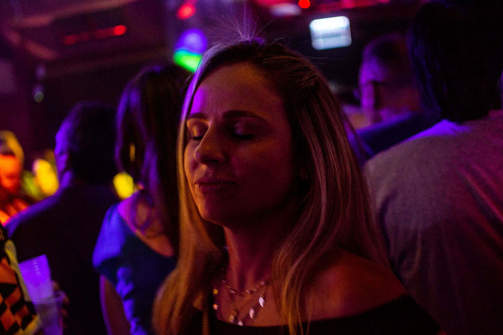 I Wanna Dance With Somebody