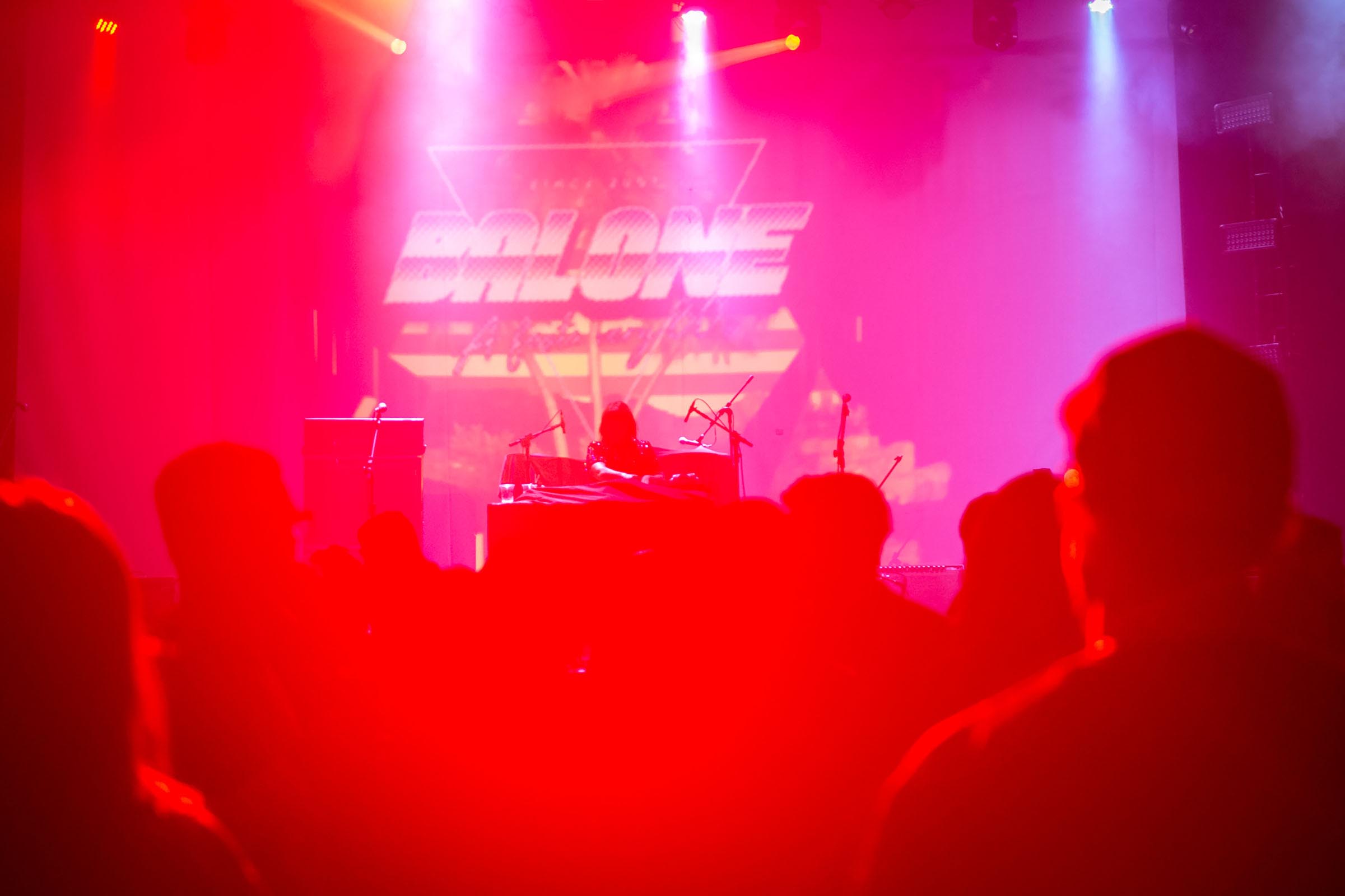 BalonÃª *A Festa VERY 80s and 90s! 23/08/2024