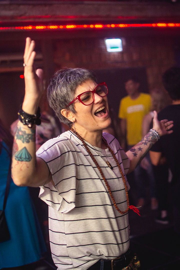 I Wanna Dance With Somebody