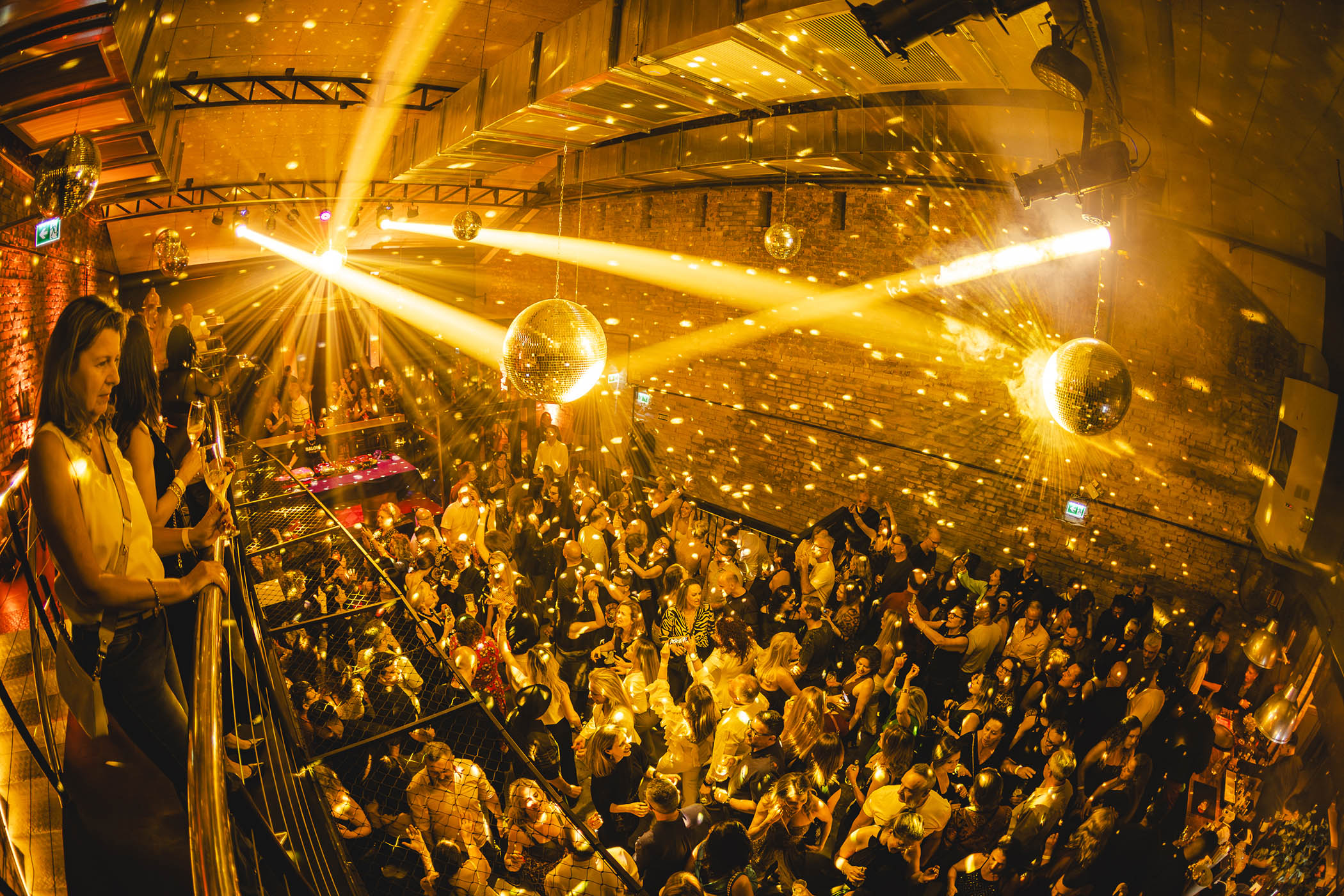 Festa anos 80 e 90 - Balonê *A Festa VERY 80s!