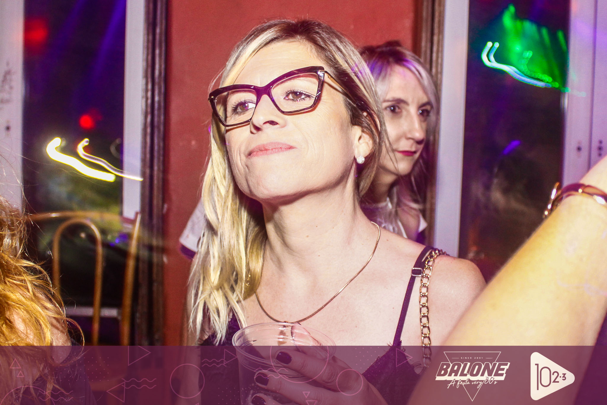 Janeiro ja com a ediÃ§Ã£o bronzeada da Festa VERY80s!