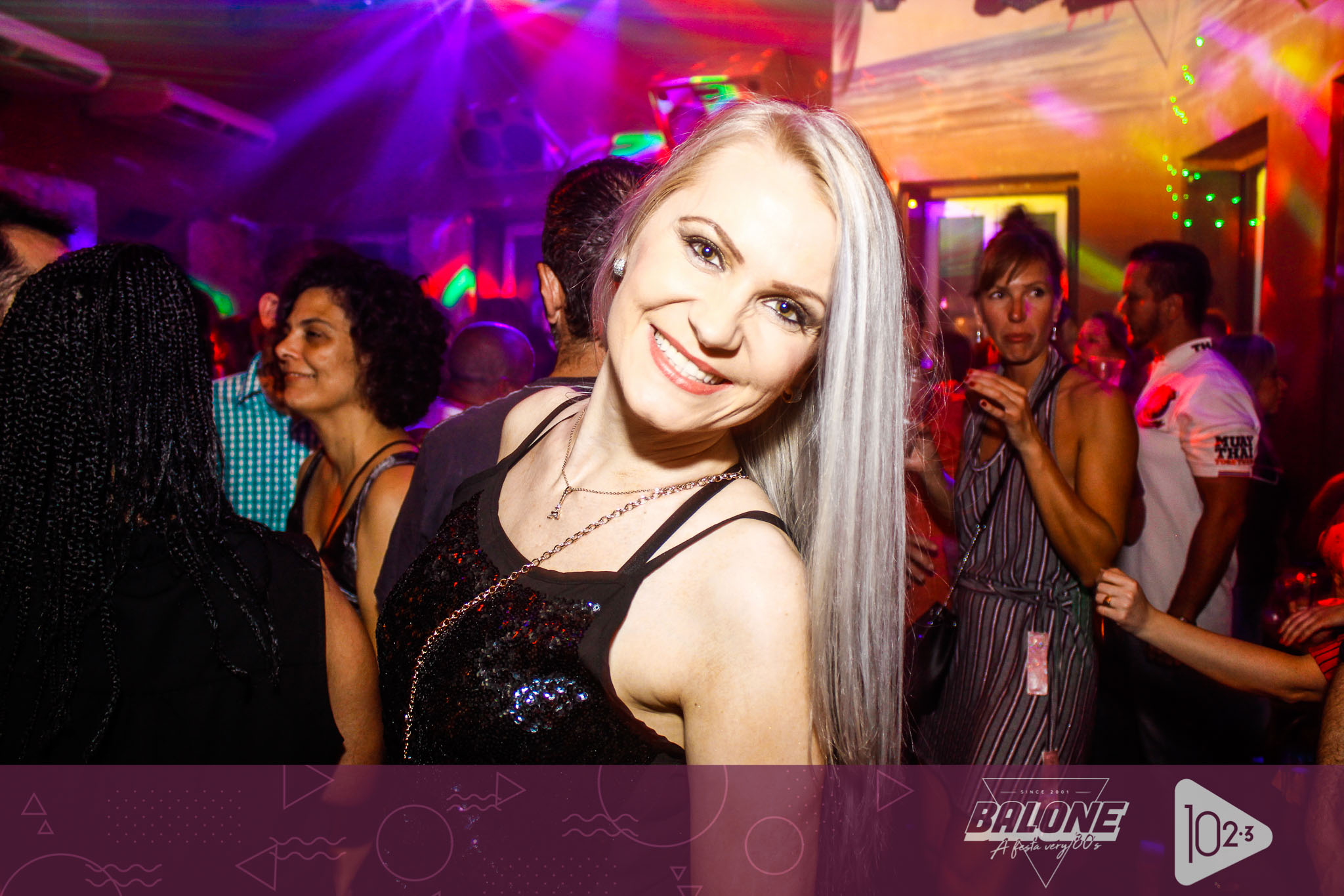 Janeiro ja com a ediÃ§Ã£o bronzeada da Festa VERY80s!
