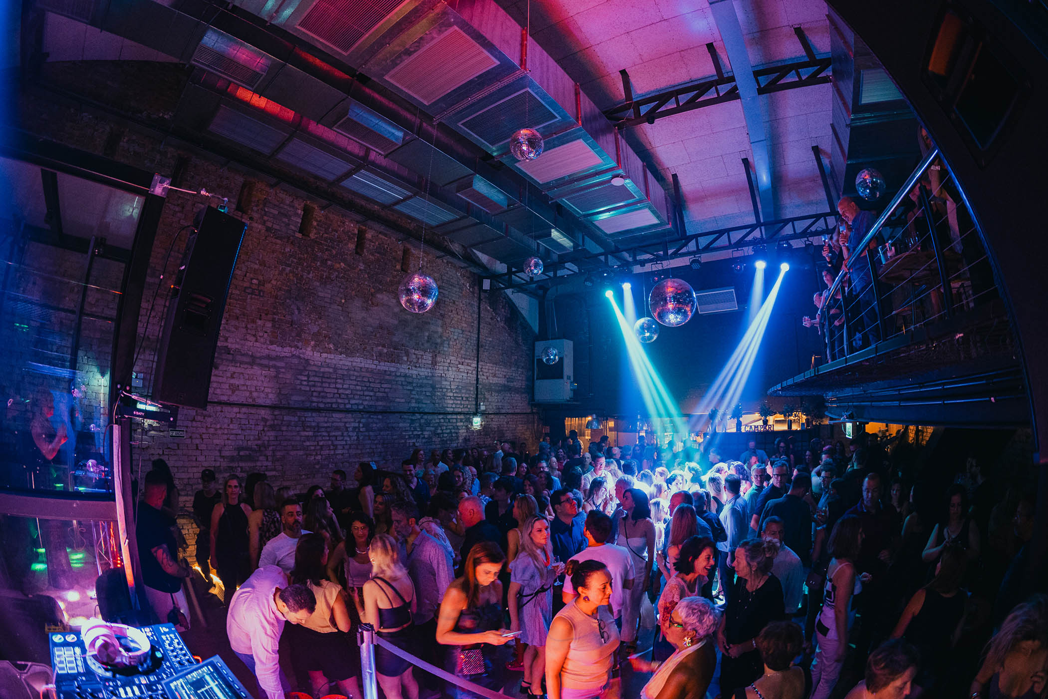 Festa da Tais! Festa anos 80 e 90 - 21/03/2026