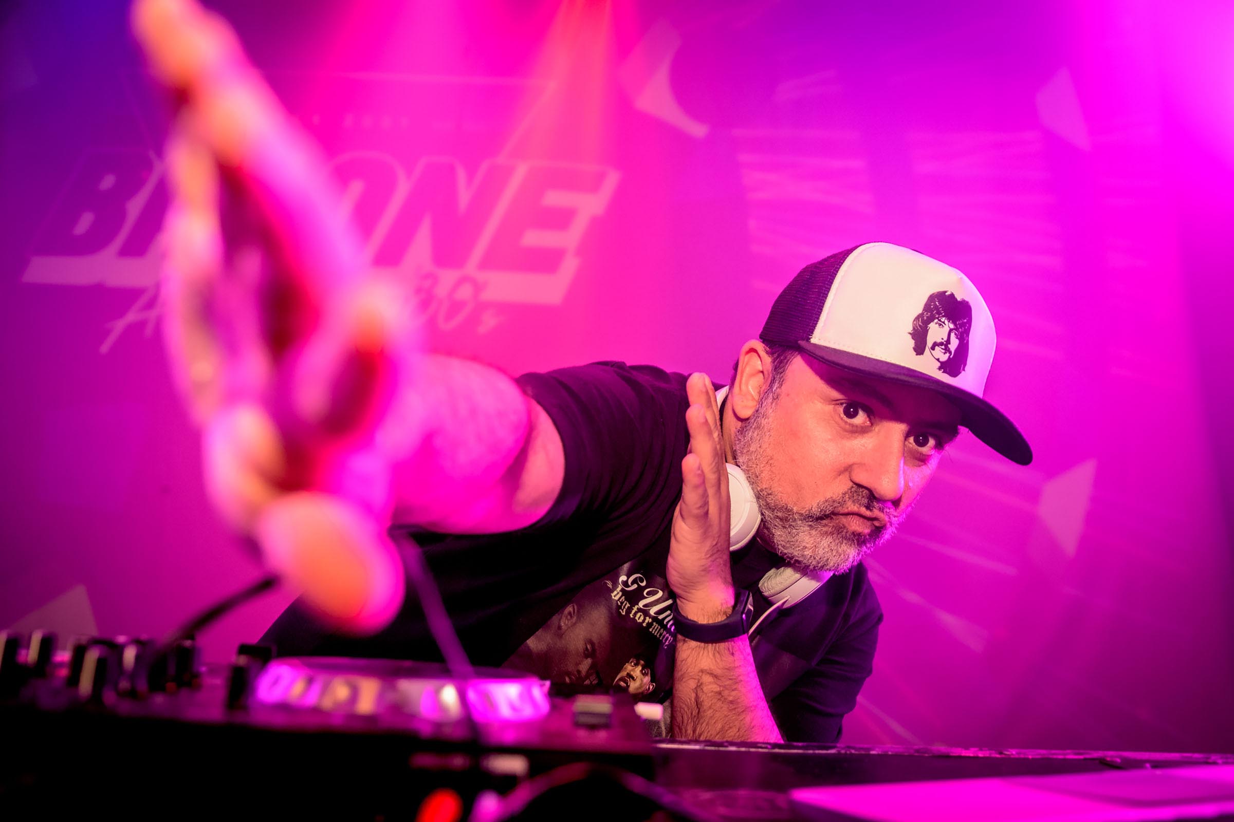 BalonÃª *A Festa VERY 80s and 90s! 23/08/2024