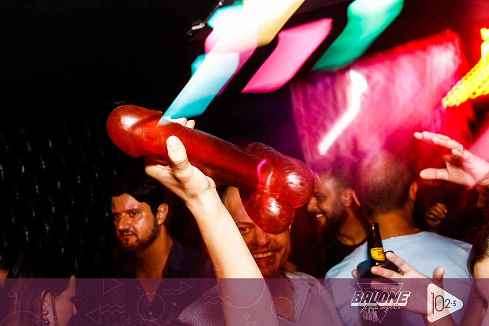 BALONÃŠ ERÃ“TICA * A Festa VERY 80s + 90s!