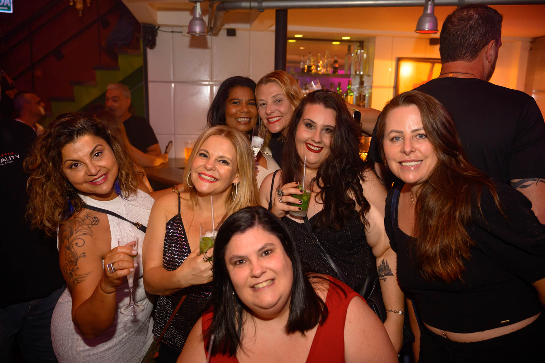 Balonê * A Festa VERY 80s! Festa Anos 80 e 90 06/12/2025