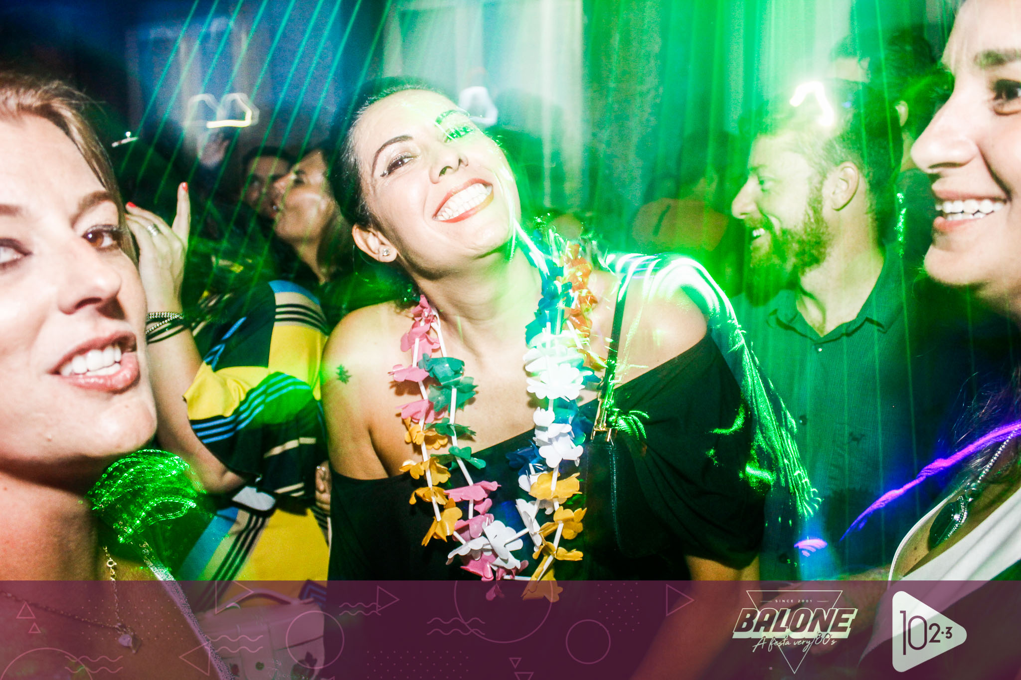 Explode coraÃ§Ã£o na maior felicidade Ã© lindo ver o enterro dos ossos da Festa 