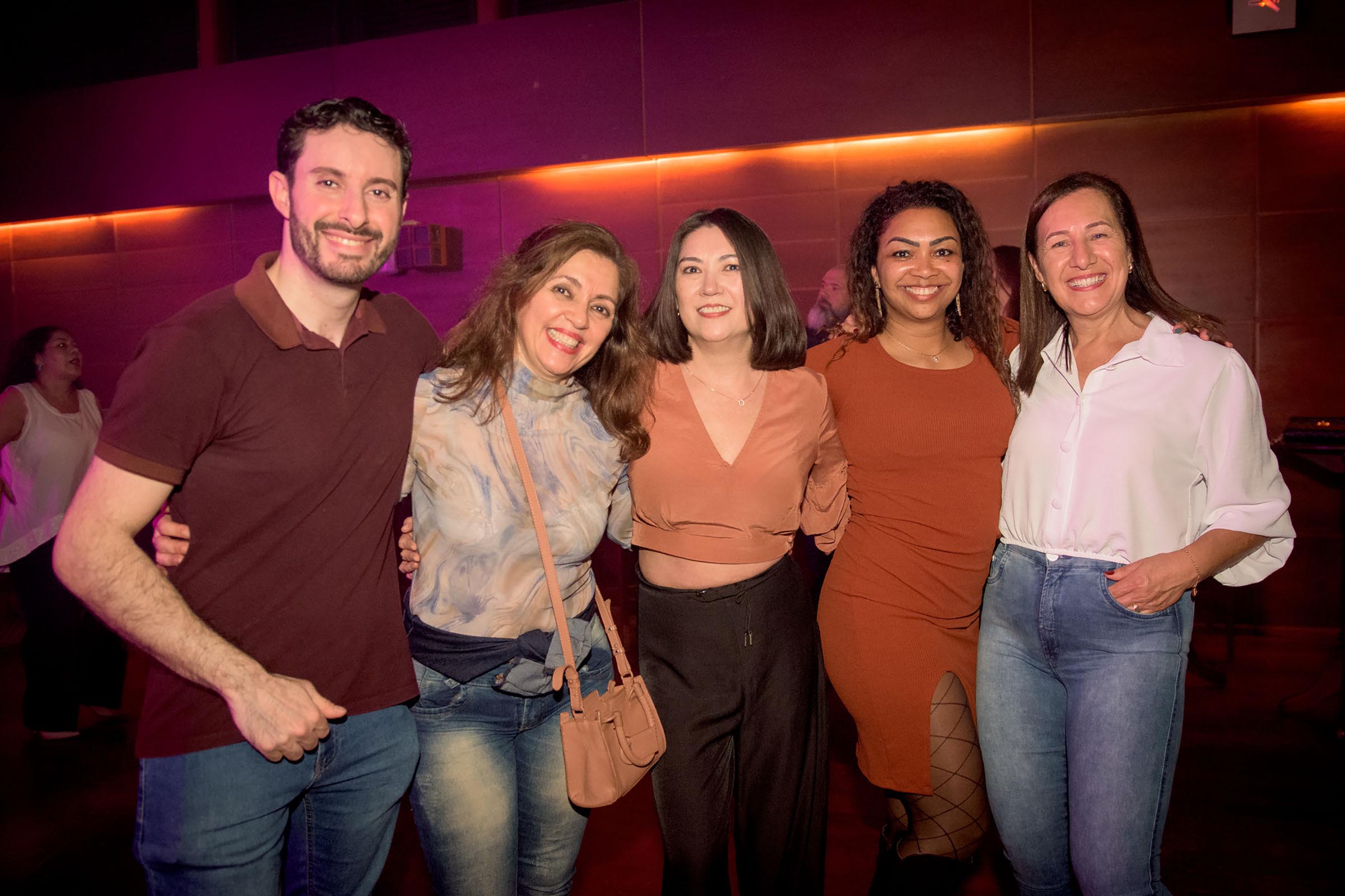 BalonÃª *A Festa VERY 80s and 90s! 23/08/2024