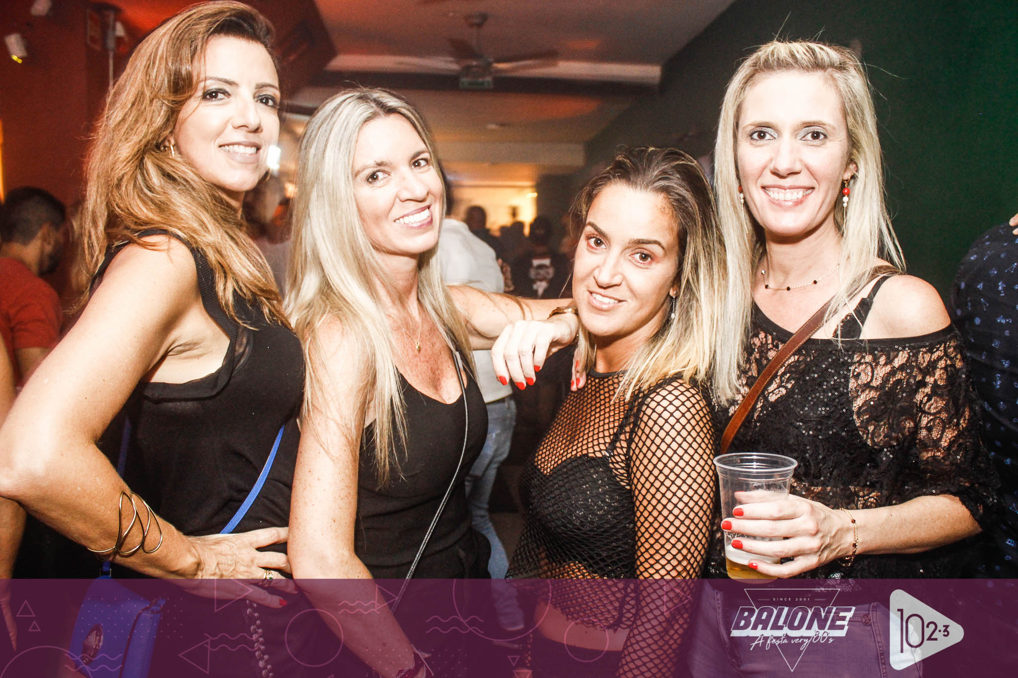 Explode coraÃ§Ã£o na maior felicidade Ã© lindo ver o enterro dos ossos da Festa 