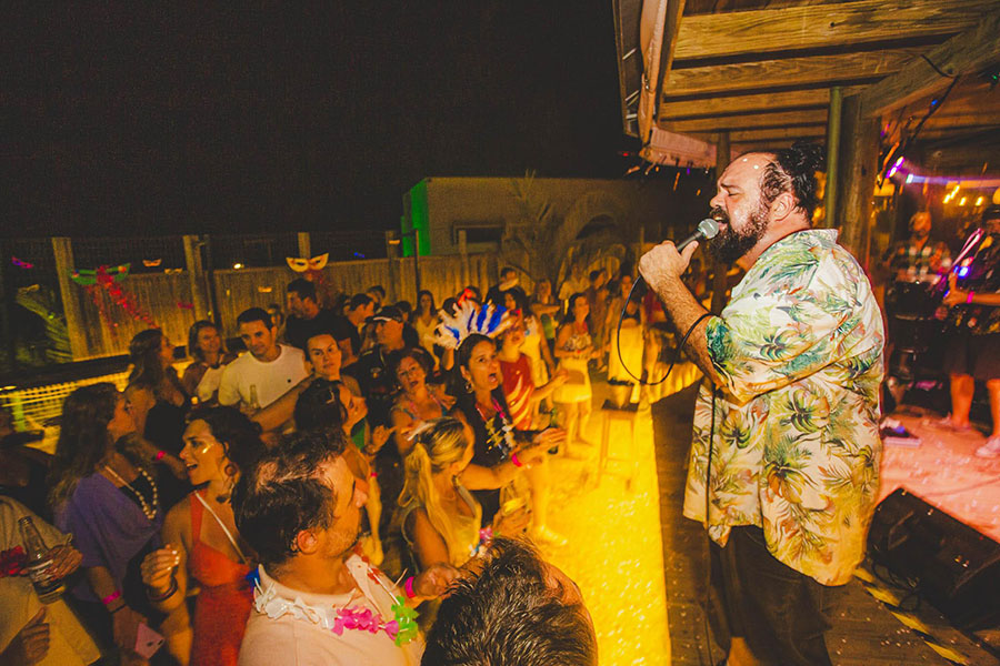 BalonÃª de carnaval em GAROPABA! 01/03/2025