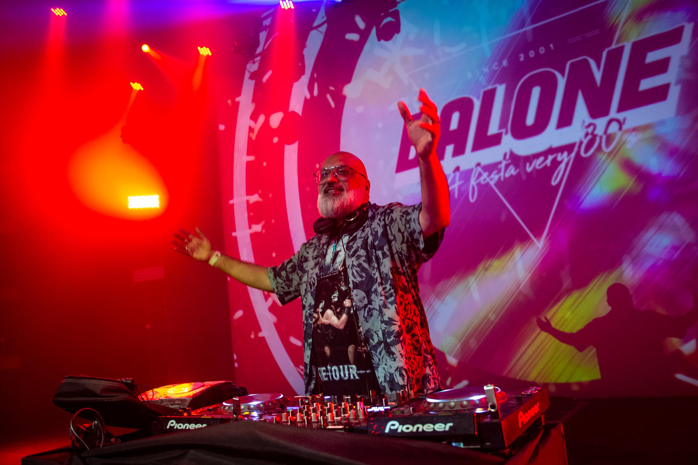 BalonÃª *A Festa VERY 80s and 90s! 23/08/2024